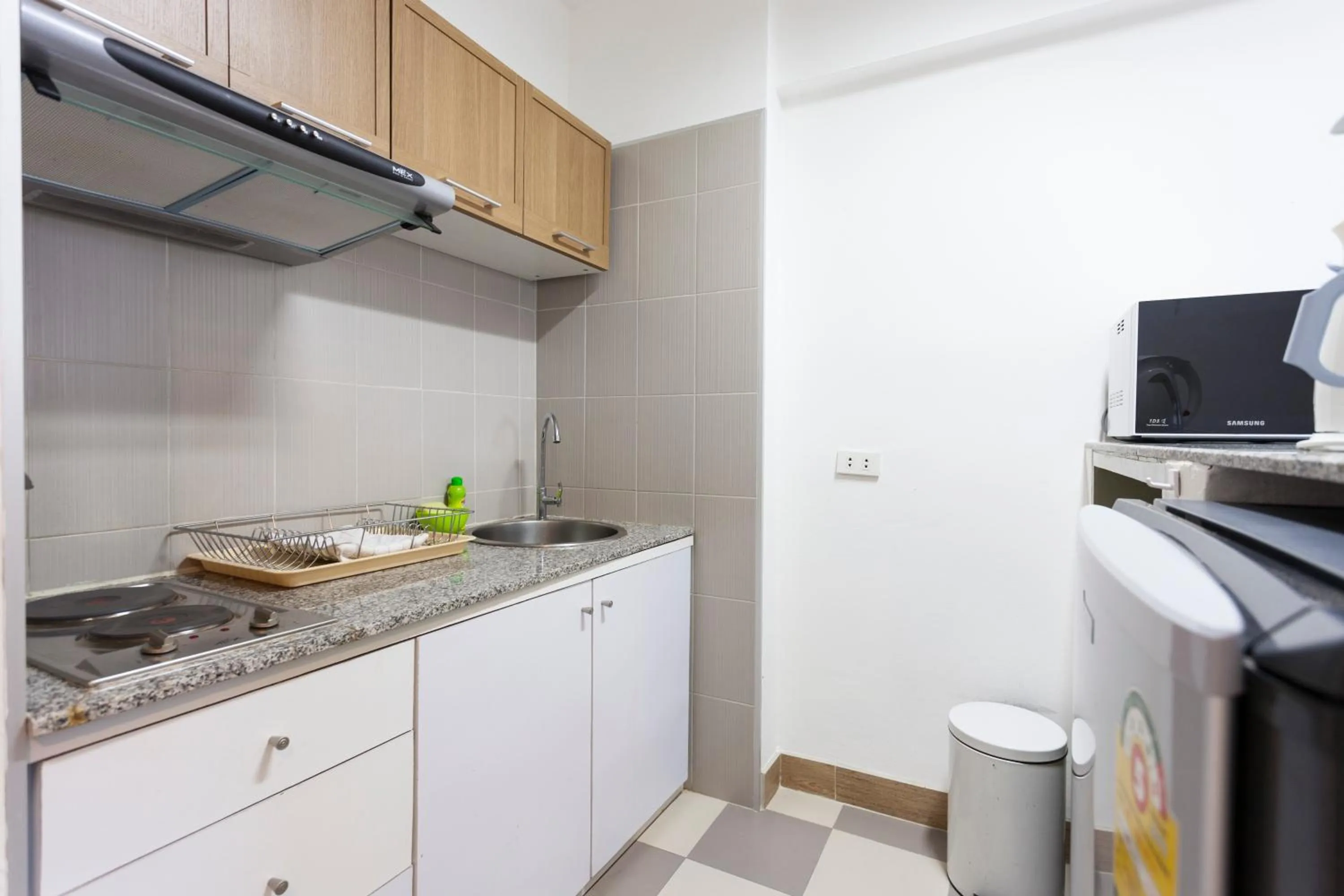 Kitchen or kitchenette in Galare Thong Tower