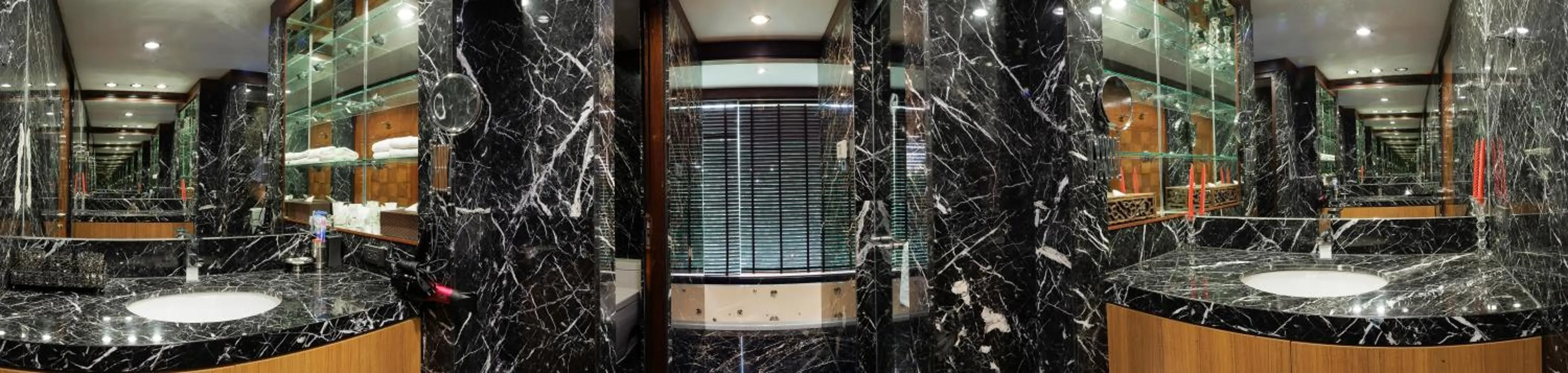 Bathroom in Luxury 4 pool Seaview 6 bedroom Villa on Surin Hill