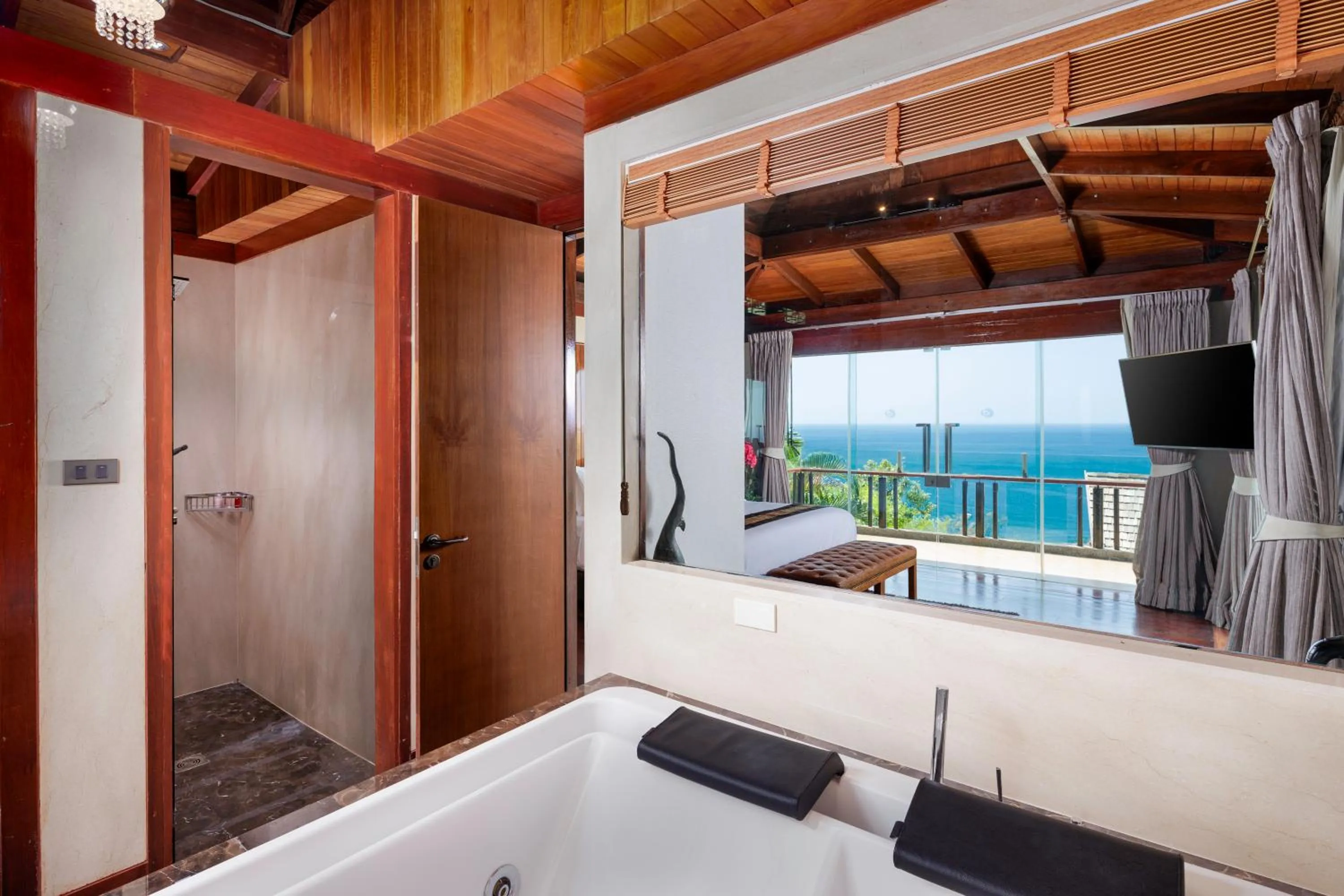 Bathroom in Luxury 4 pool Seaview 6 bedroom Villa on Surin Hill