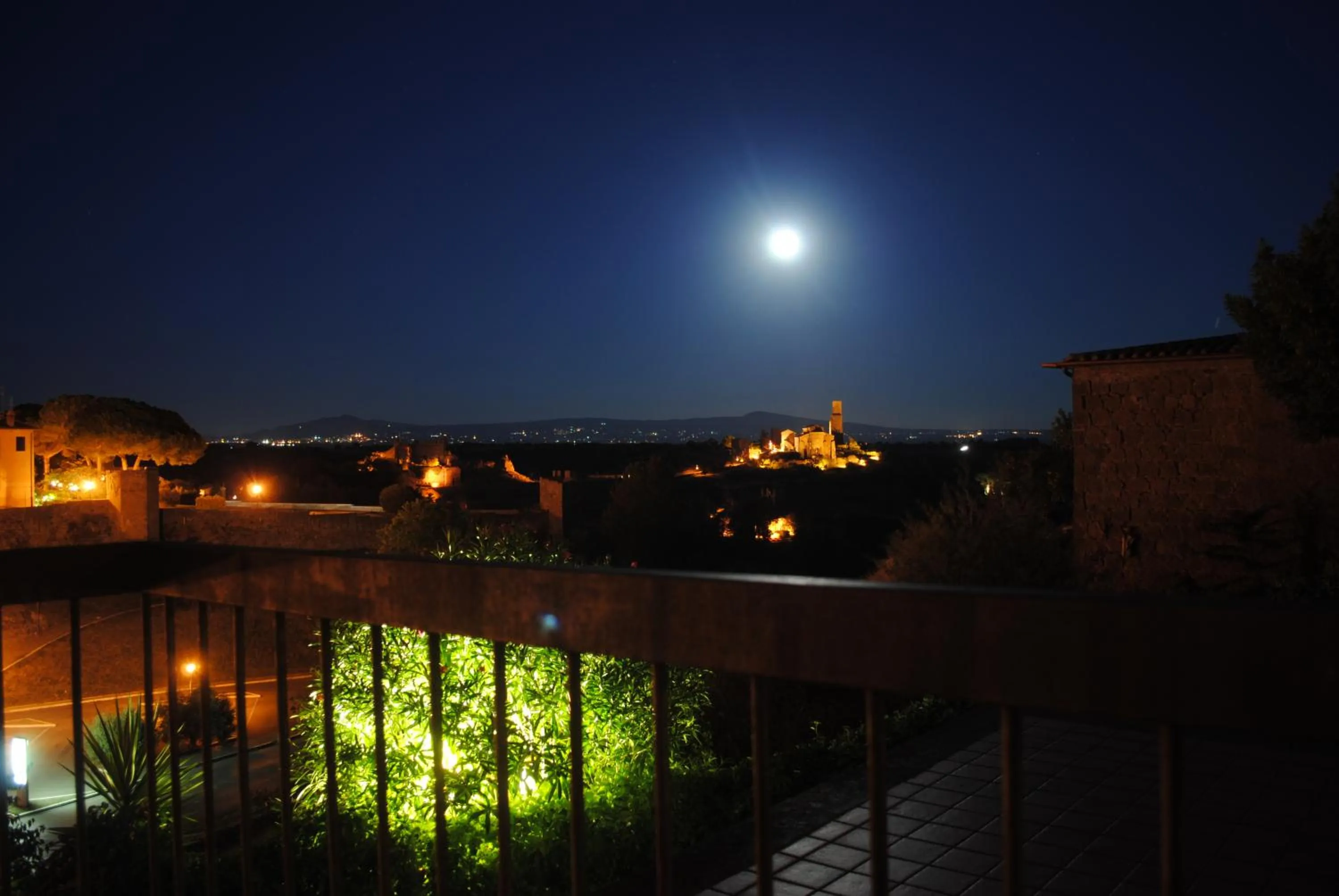 Garden in Hotel Tuscania Panoramico