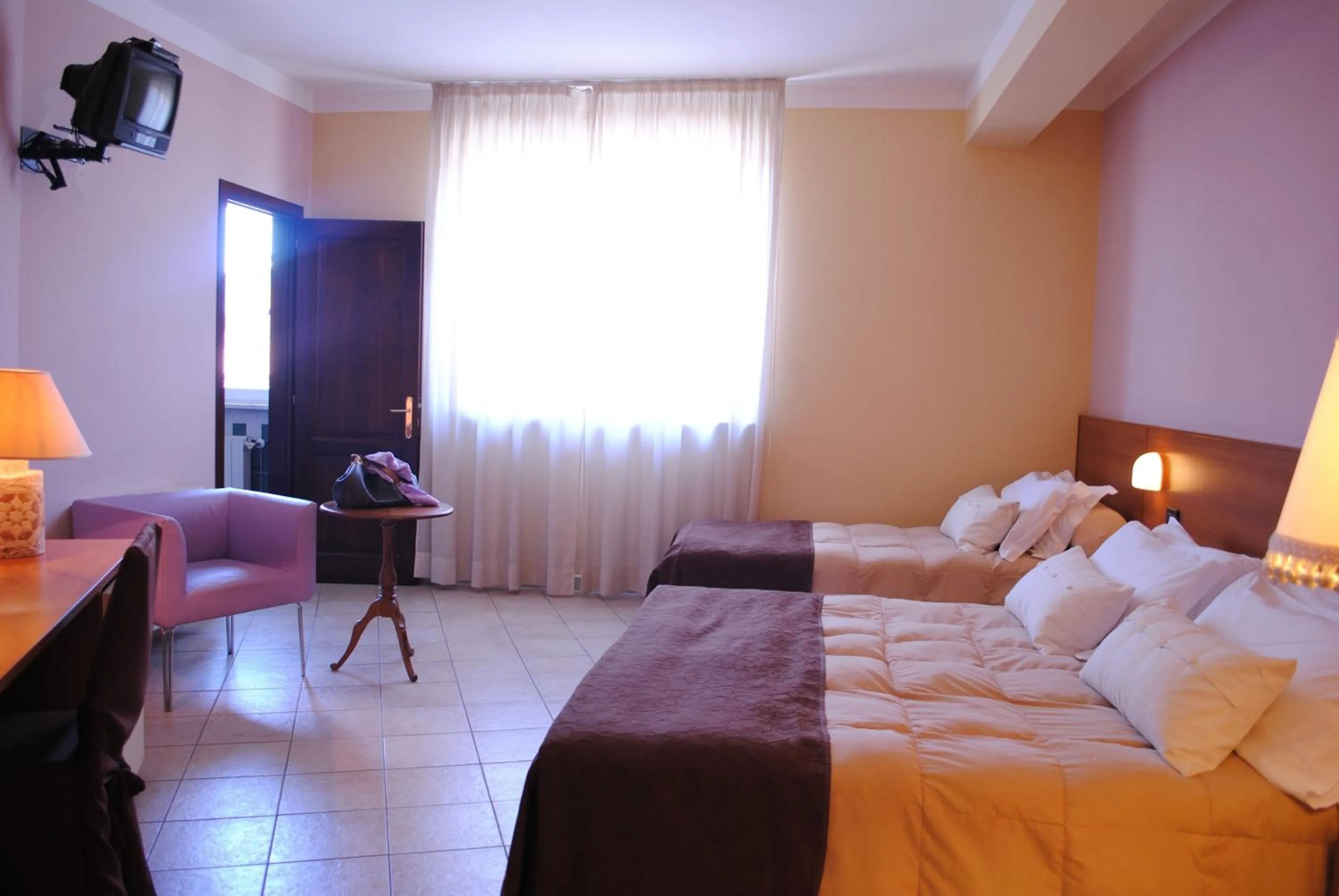 Day, Bed in Hotel Tuscania Panoramico