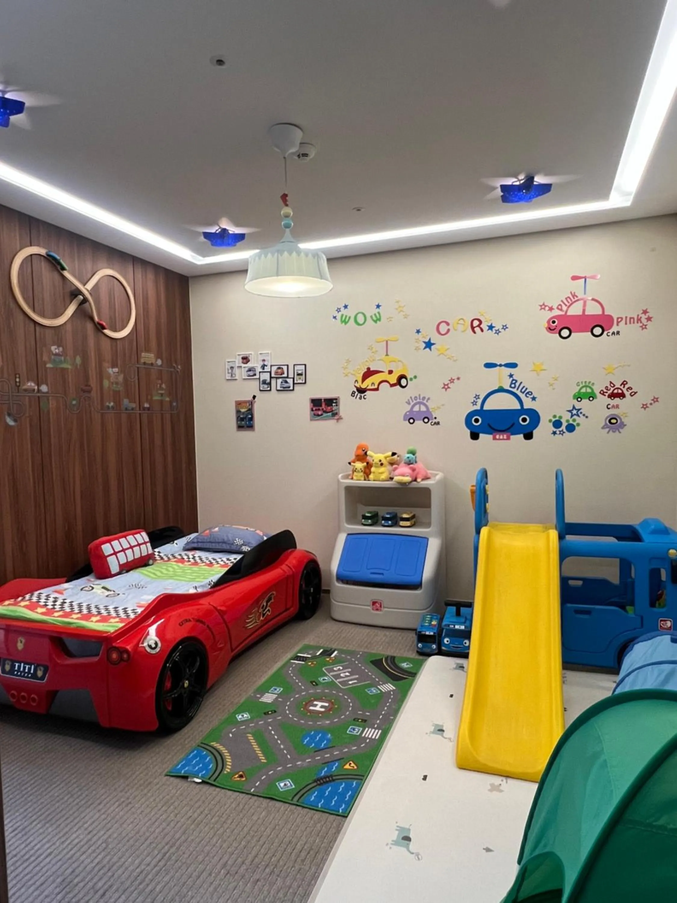 Bed in Gloucester Hotel Incheon