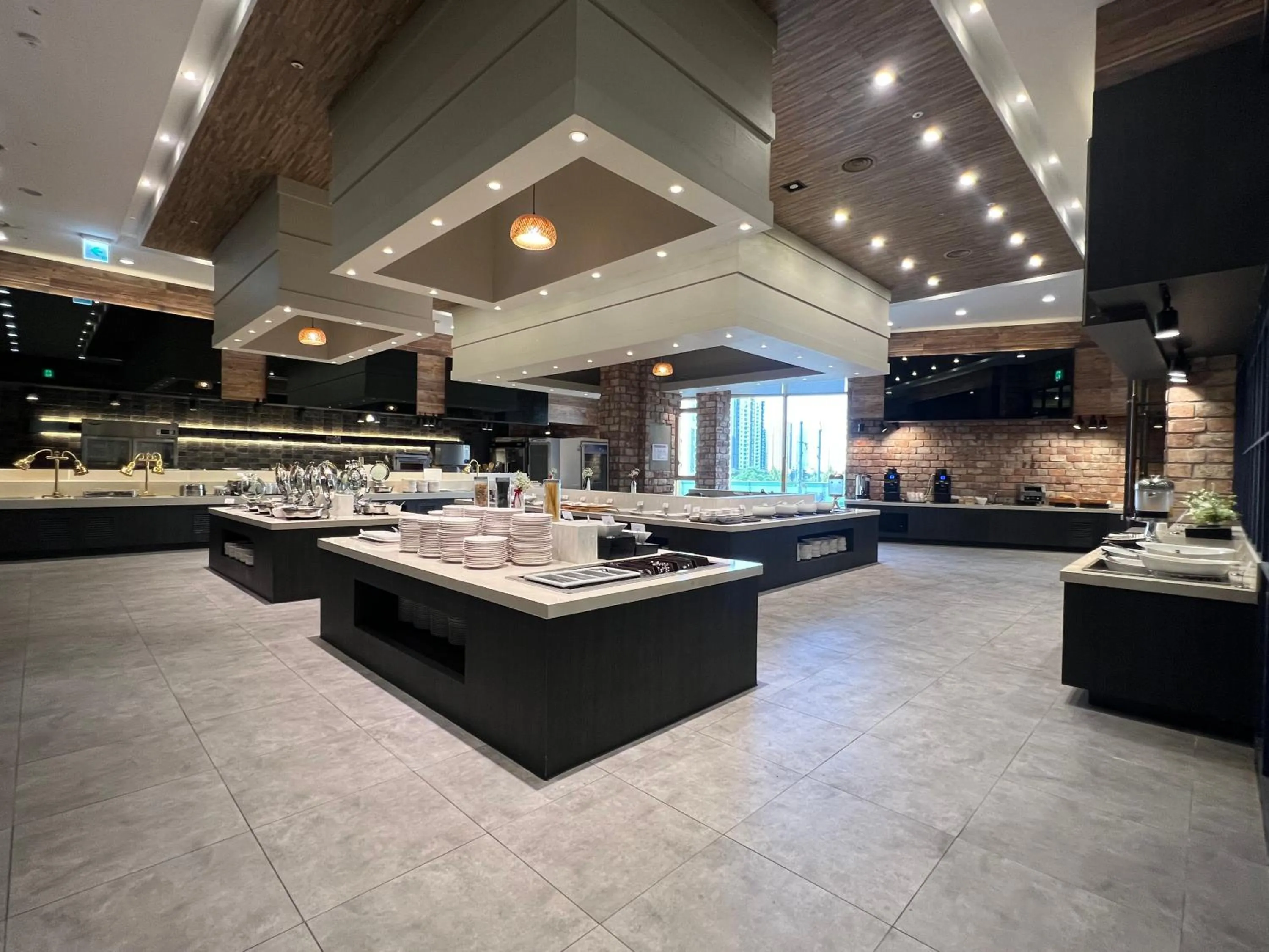 Restaurant/places to eat in Gloucester Hotel Incheon