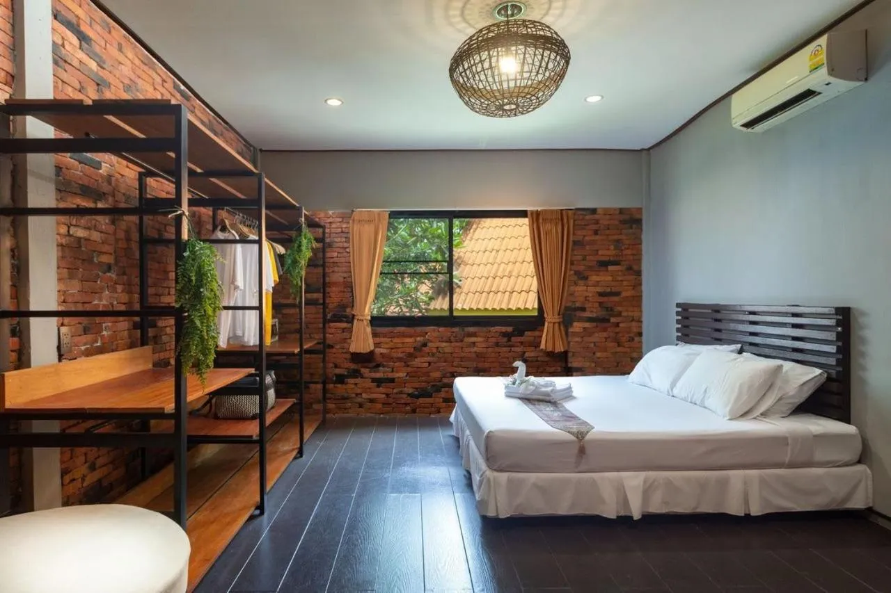 Photo of the whole room, Bed in Adang Island Resort