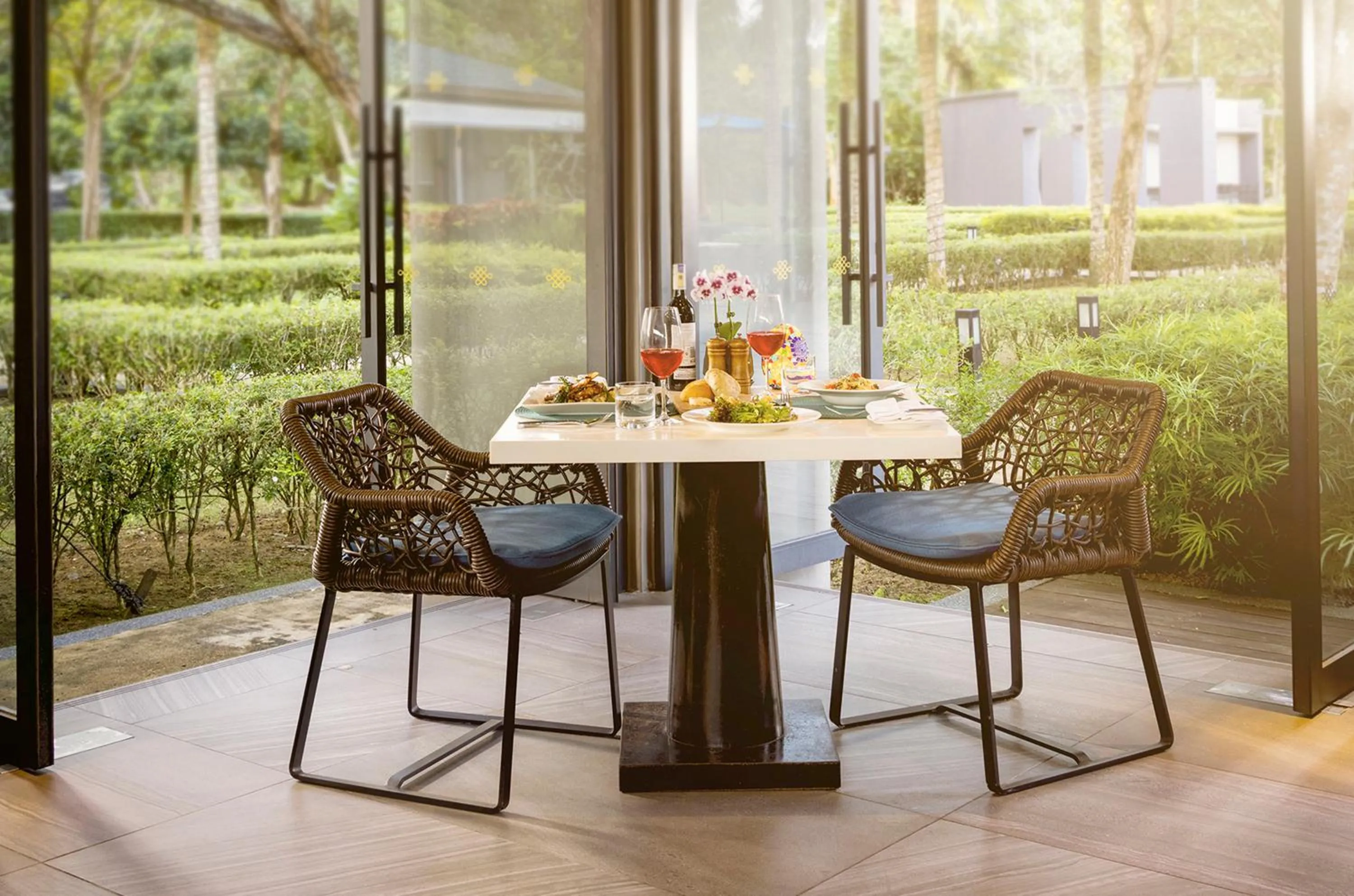 Restaurant/places to eat in Mangala Estate Boutique Resort - Small Luxury Hotels of the World