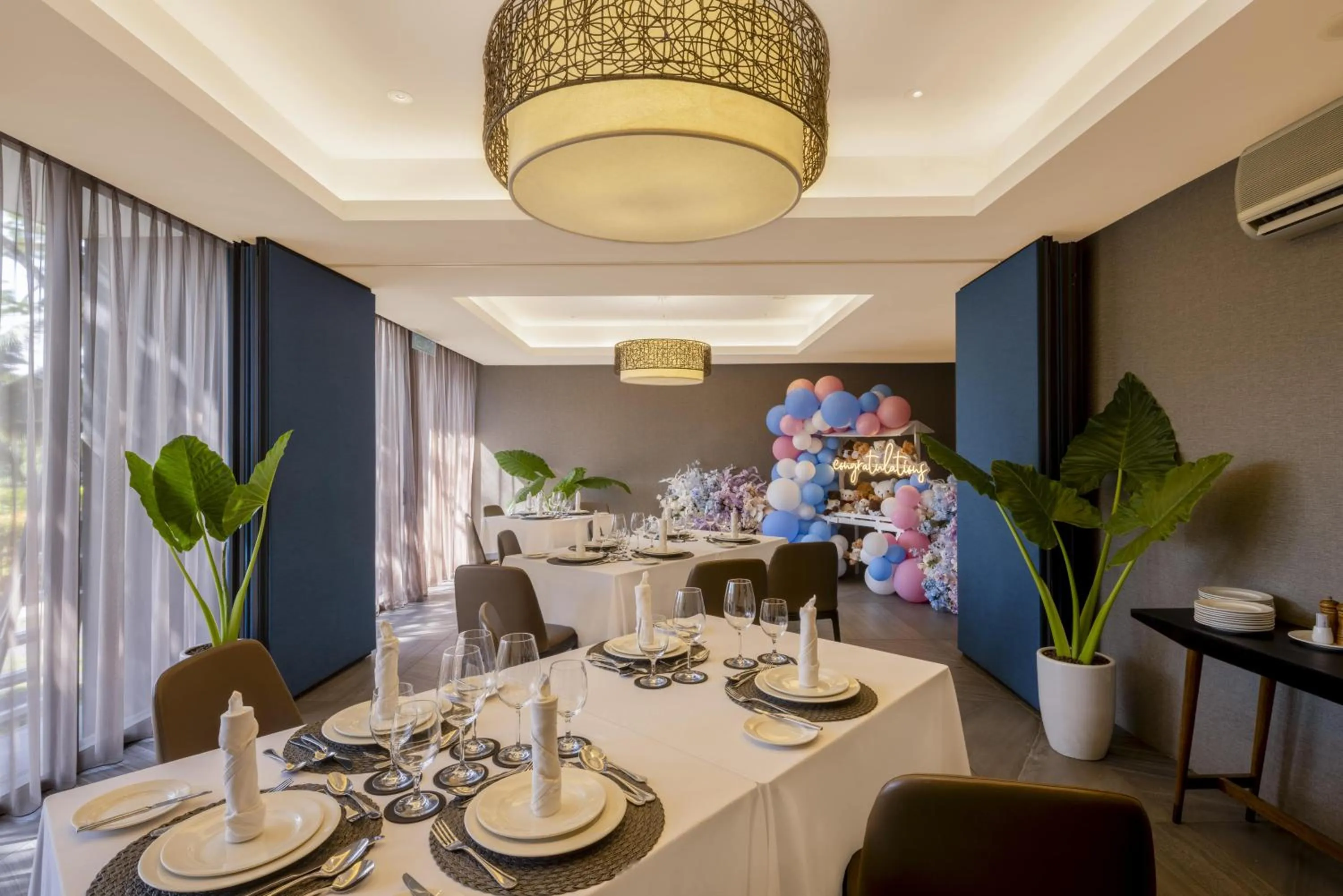 Food and drinks in Mangala Estate Boutique Resort - Small Luxury Hotels of the World