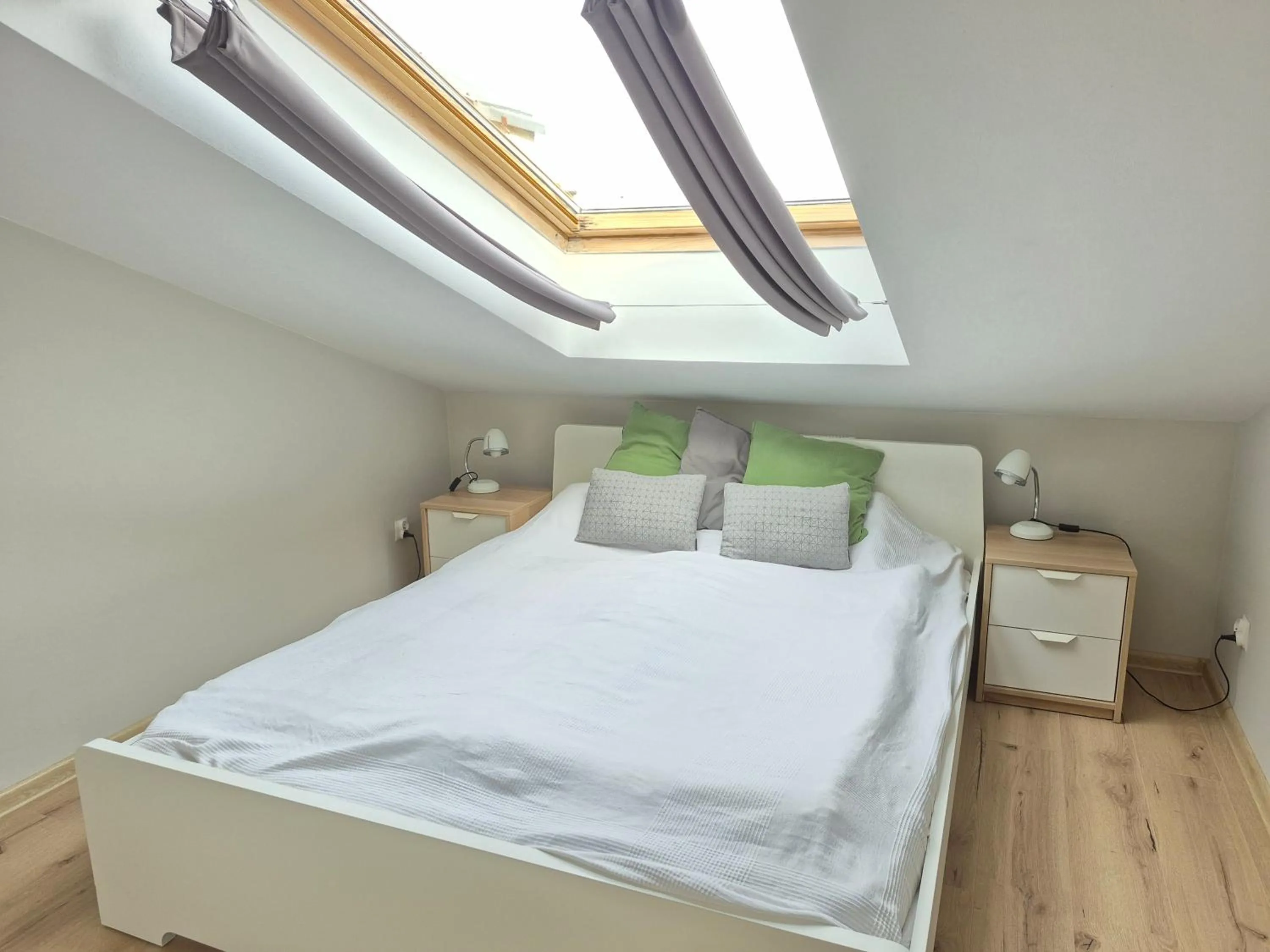 Bedroom, Bed in Apartament Pod Platanami