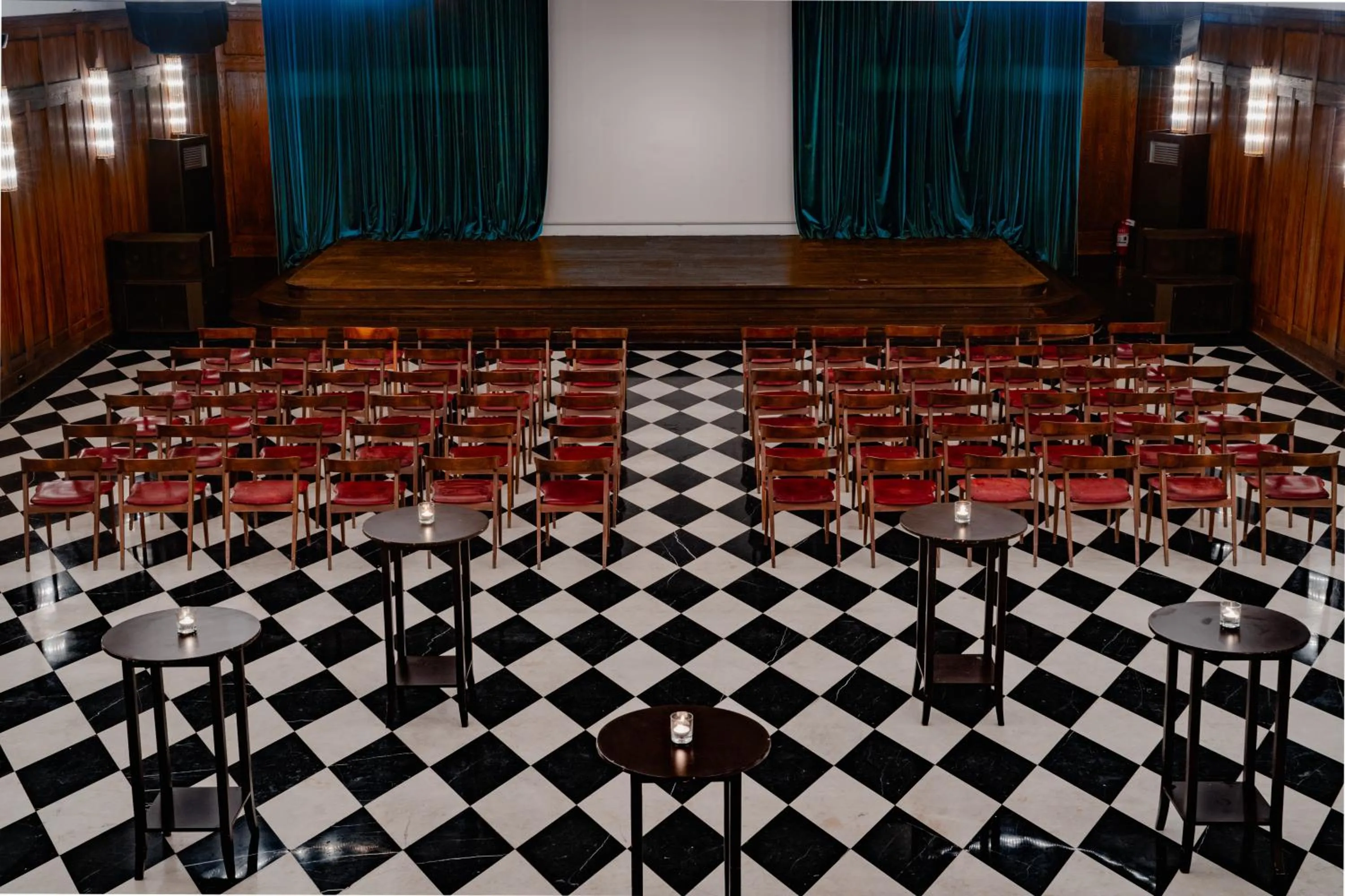 Meeting/conference room in Soho House Istanbul