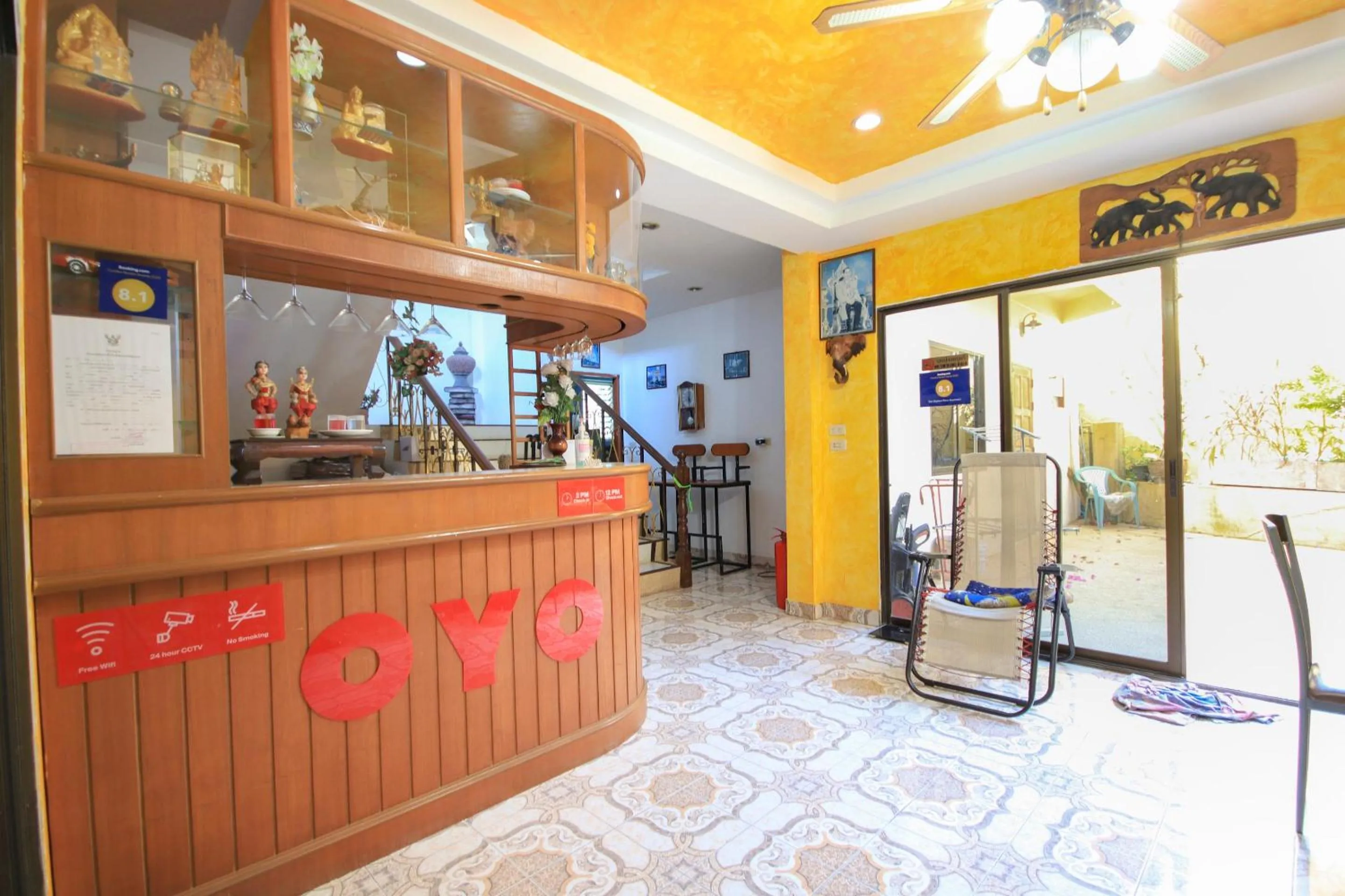 Lobby or reception in Ban Elephant Blanc Apartment