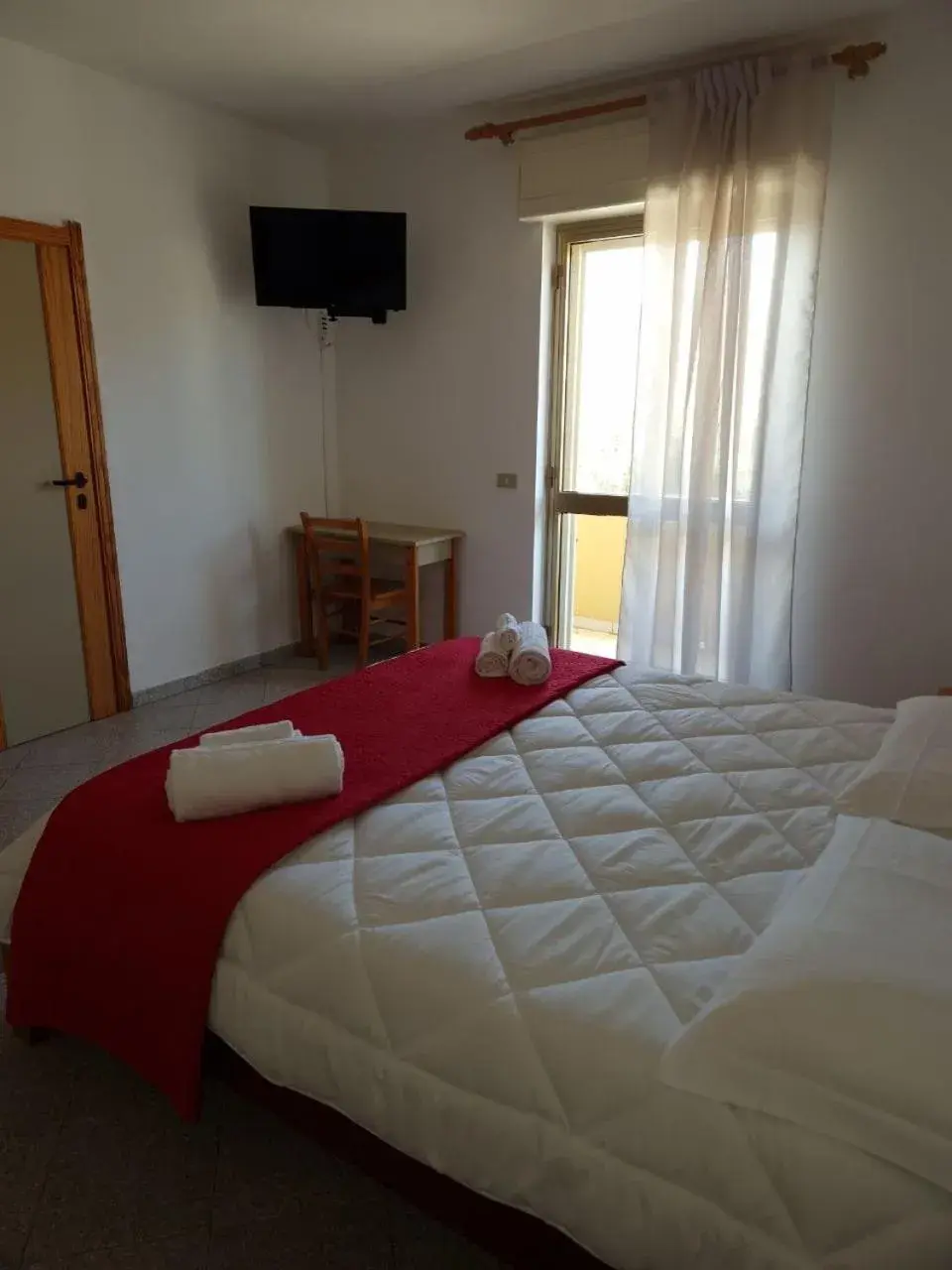 Bed in Hotel Mistral Bed in Hotel Mistral