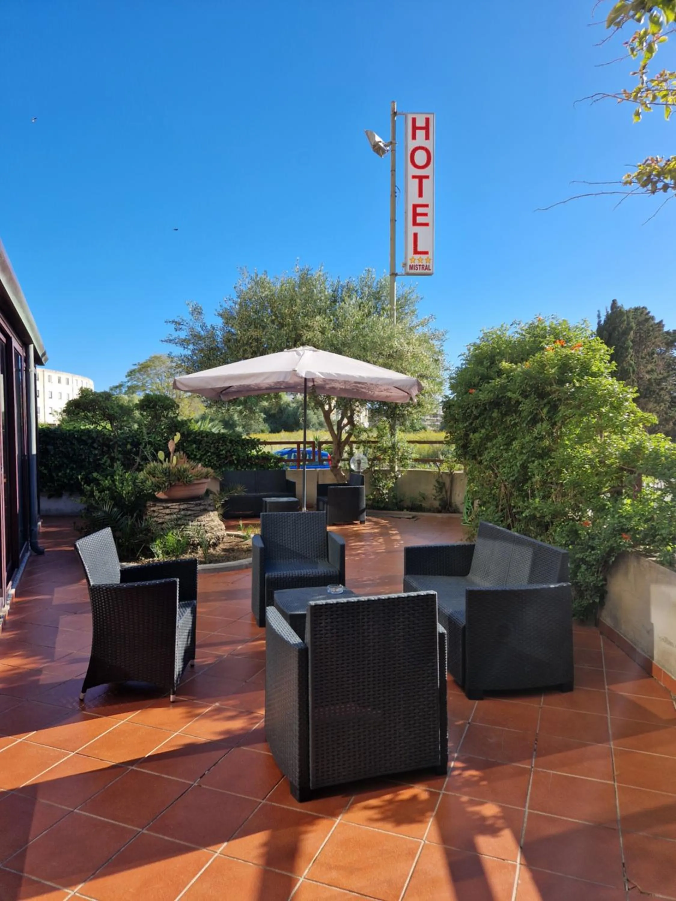 Garden in Hotel Mistral