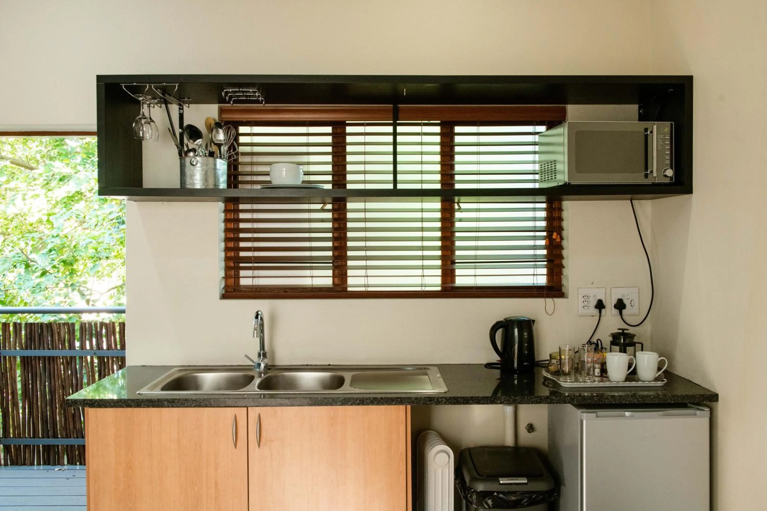 Kitchen or kitchenette in 37 on Charles