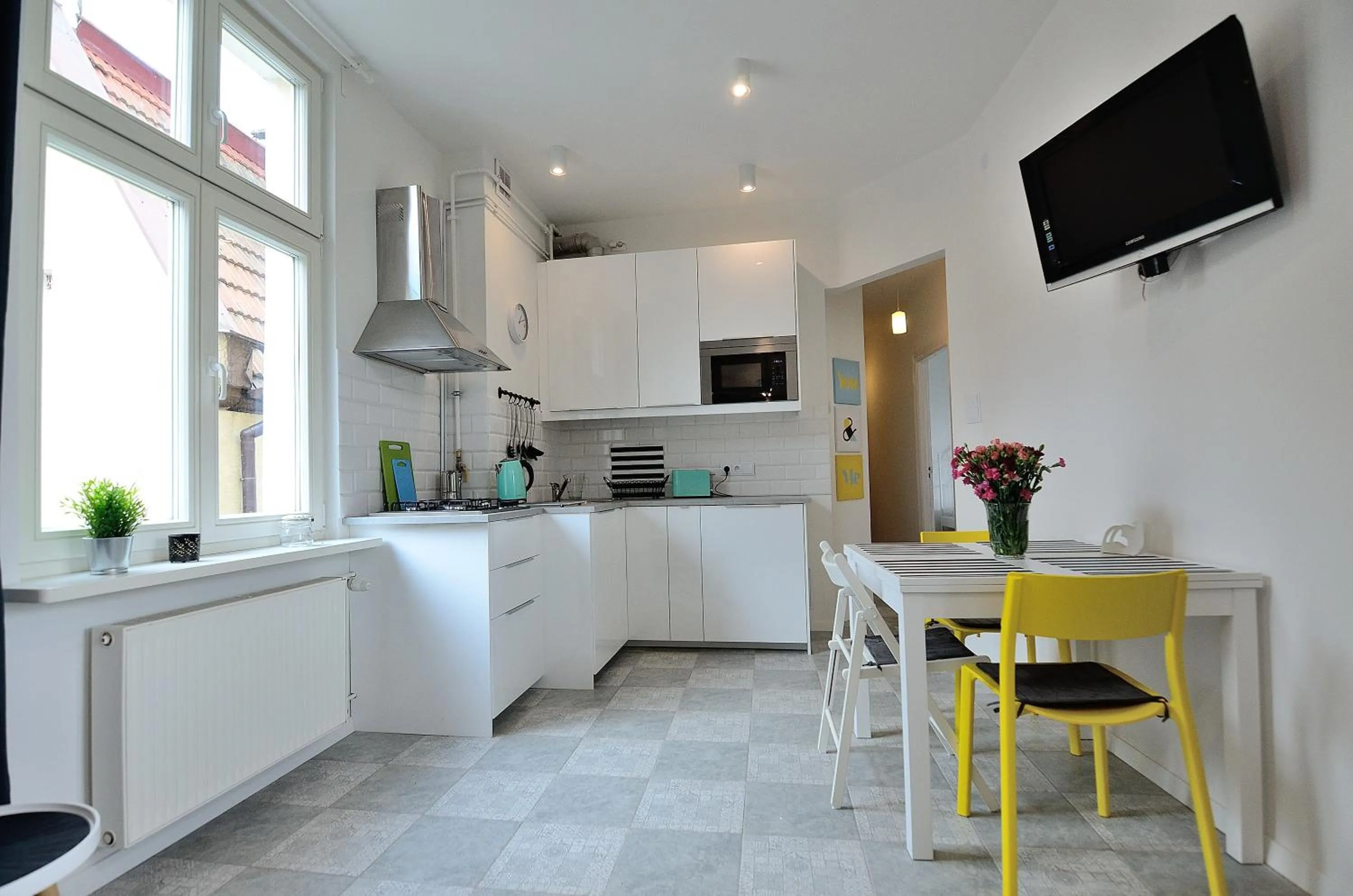 Kitchen or kitchenette in Victus Apartamenty, Apartamenty Adams