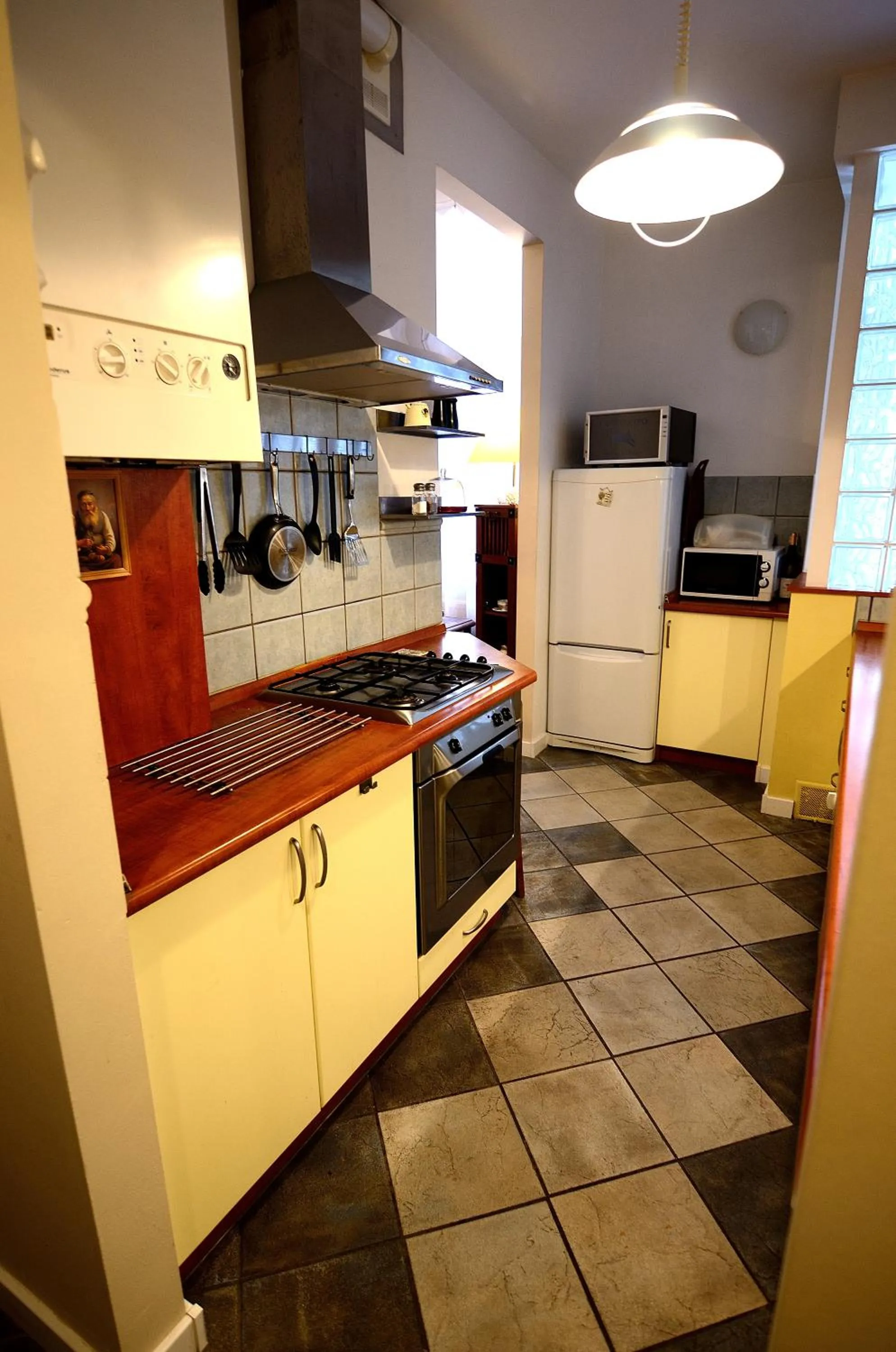 Kitchen or kitchenette in Victus Apartamenty, Apartamenty Adams