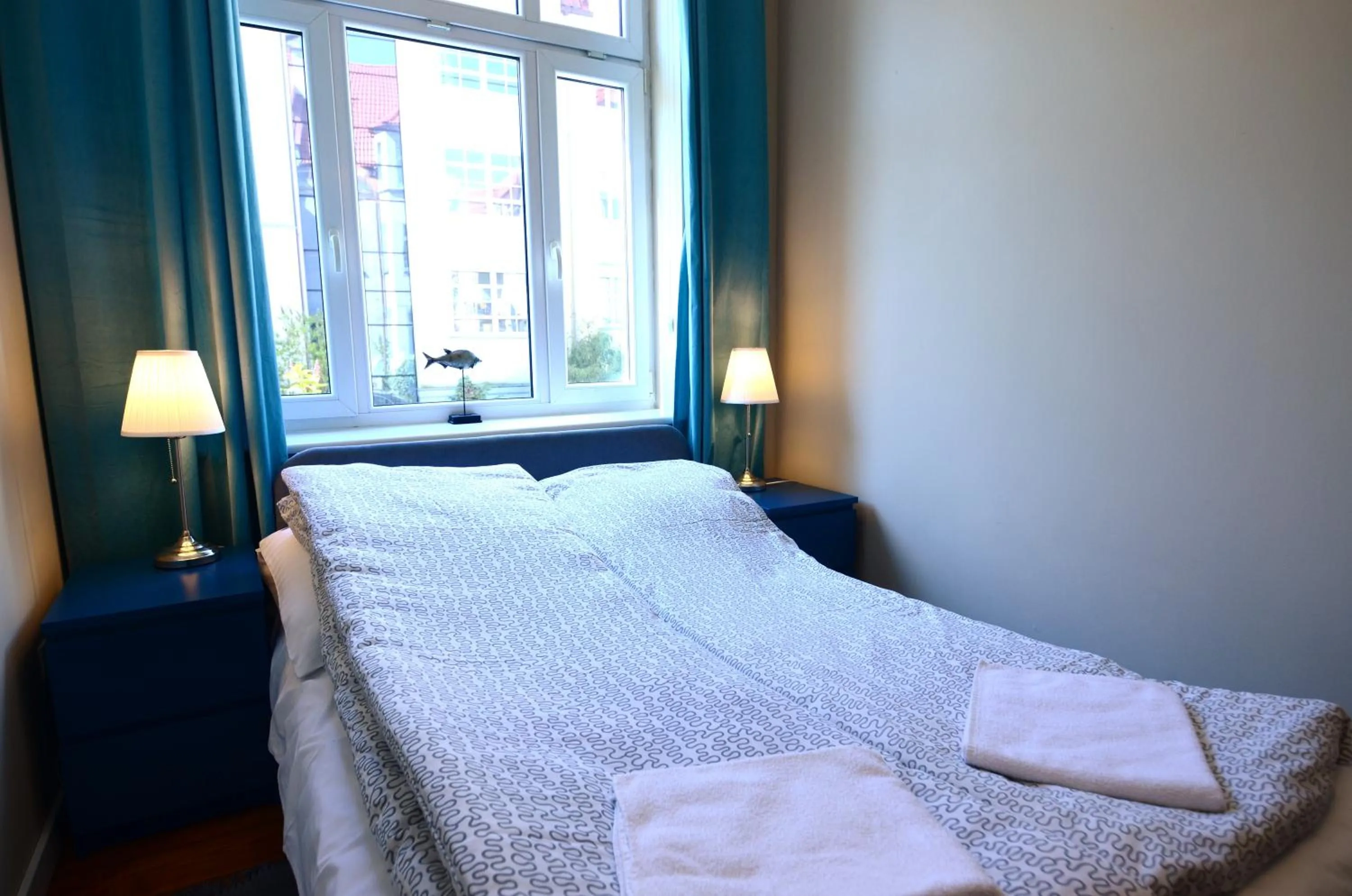 Bedroom, Bed in Victus Apartamenty, Apartamenty Adams