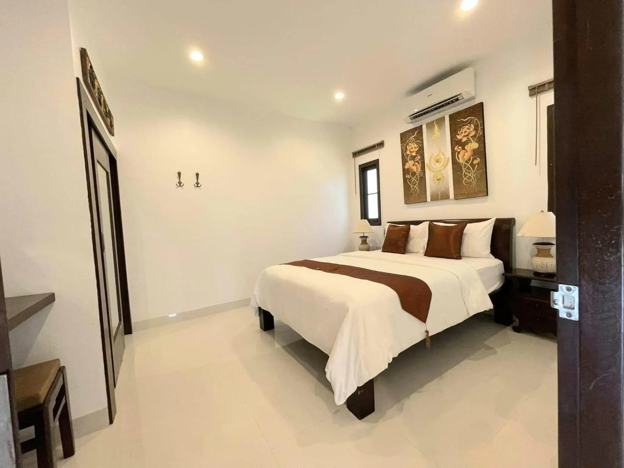 Bed in Arthaya Villas - SHA Extra Plus