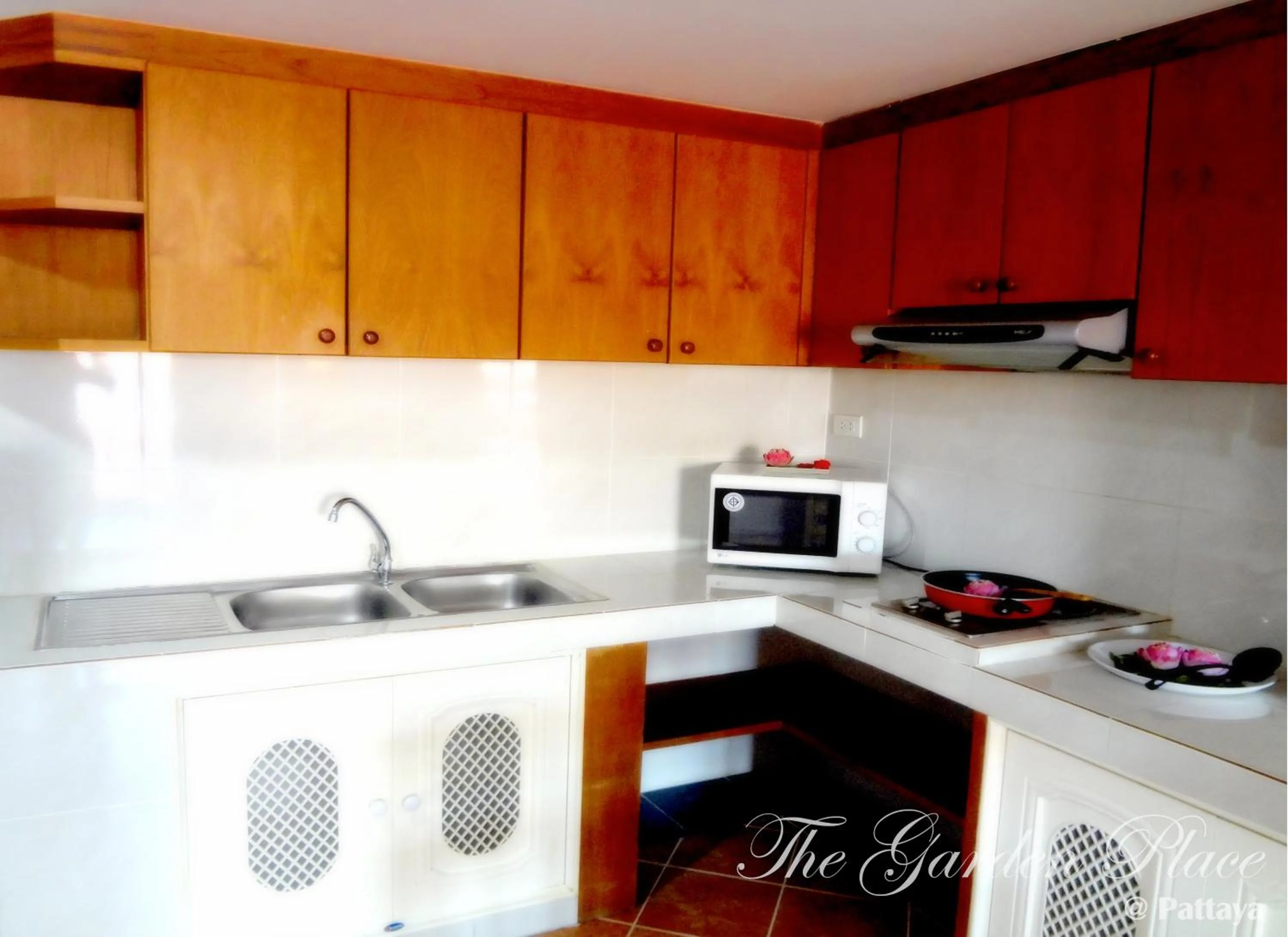 Text overlay in The Garden Place Pattaya