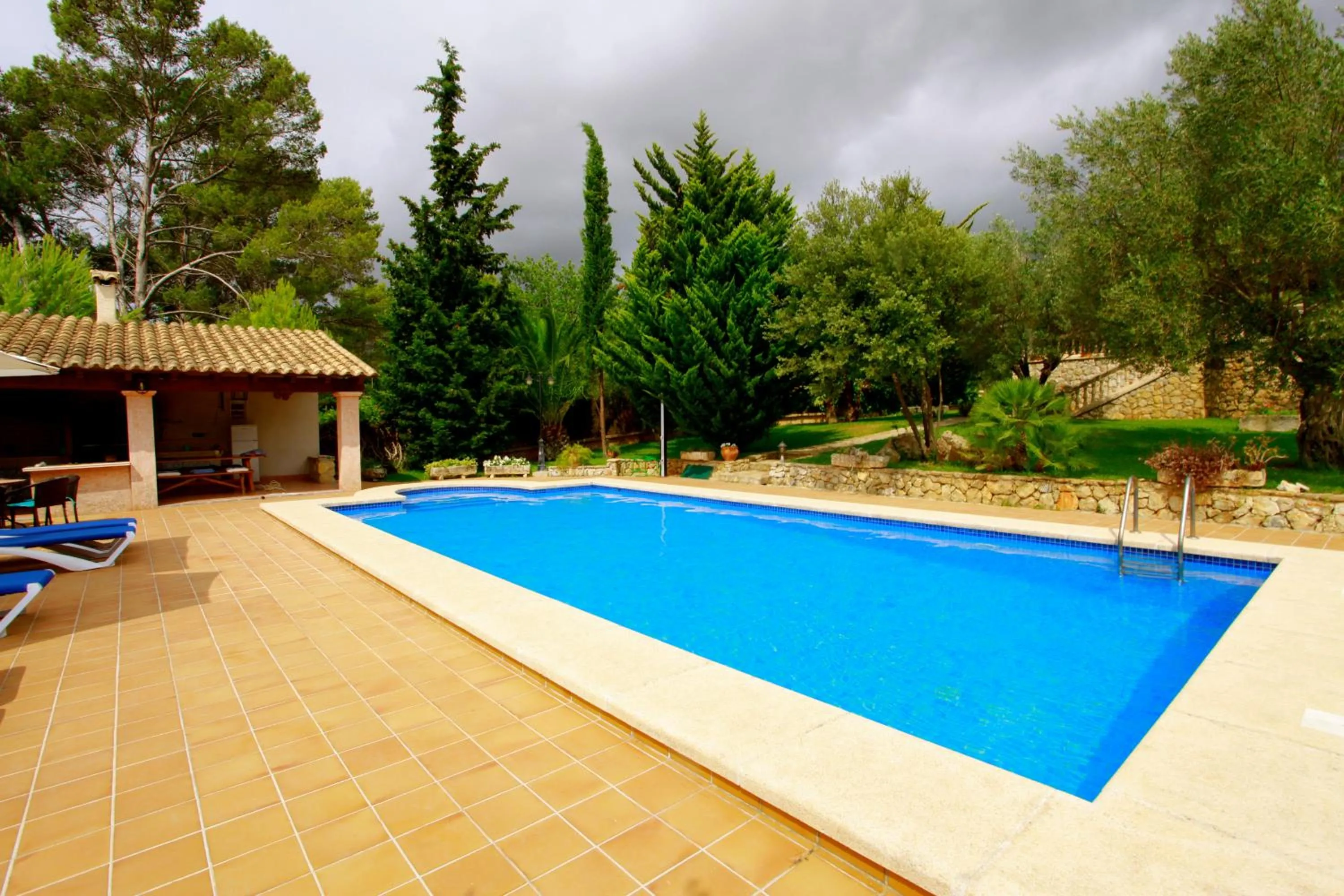 Swimming pool in Son Jan Nou