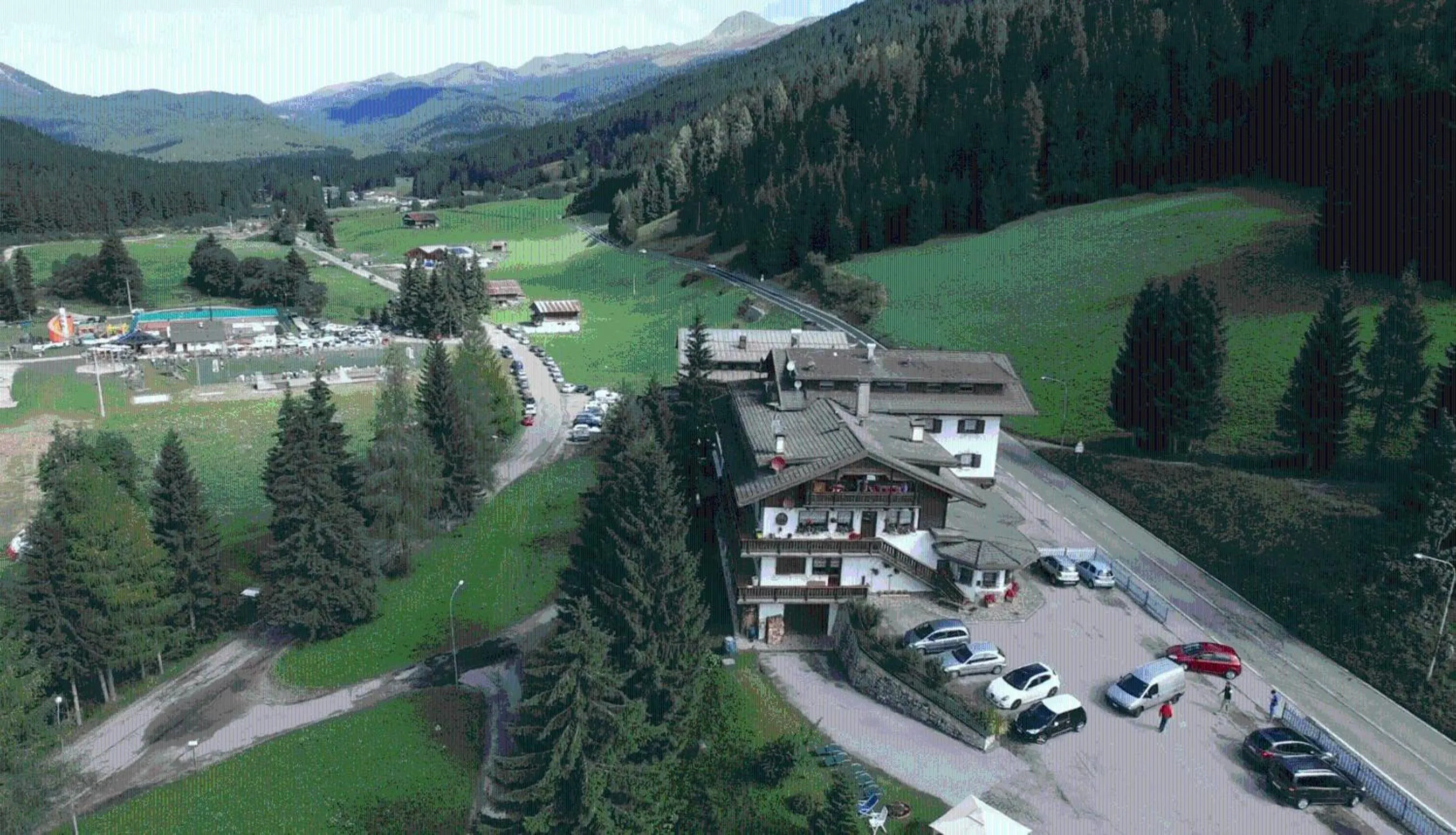 Property building in Residence La Pineta