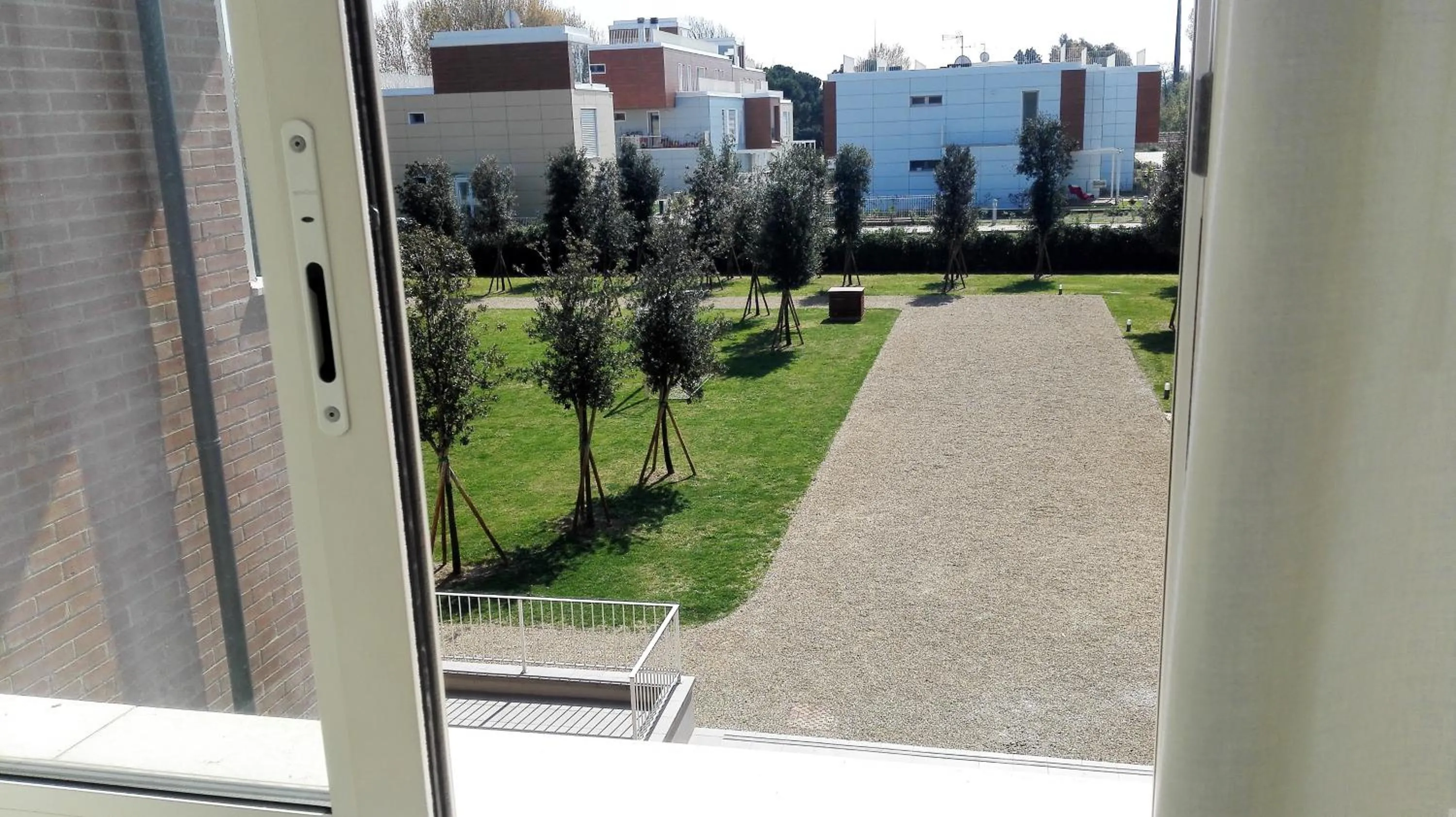 Property building in Eliopoli Beach Hostel & Restaurant