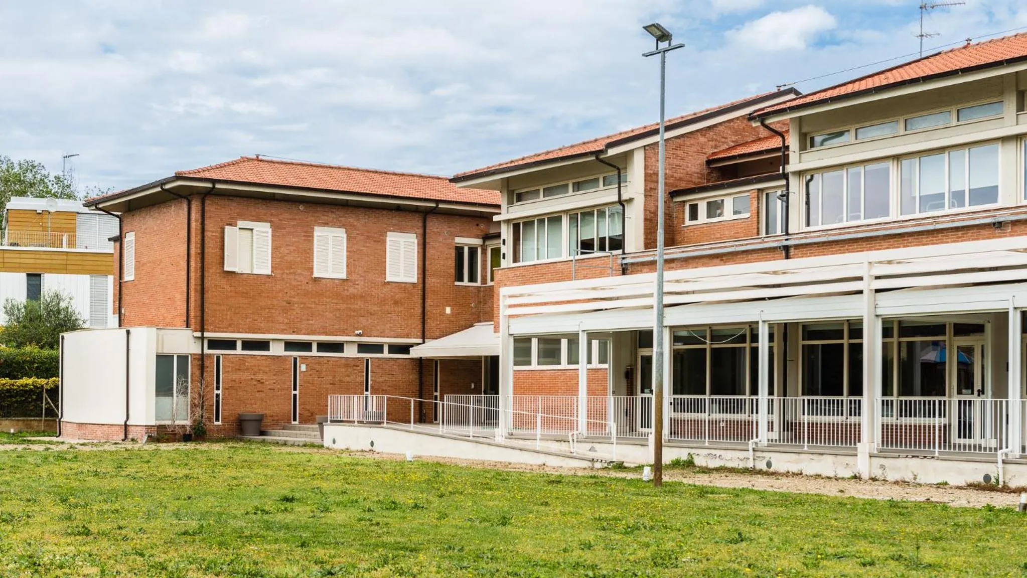 Property building in Eliopoli Beach Hostel & Restaurant