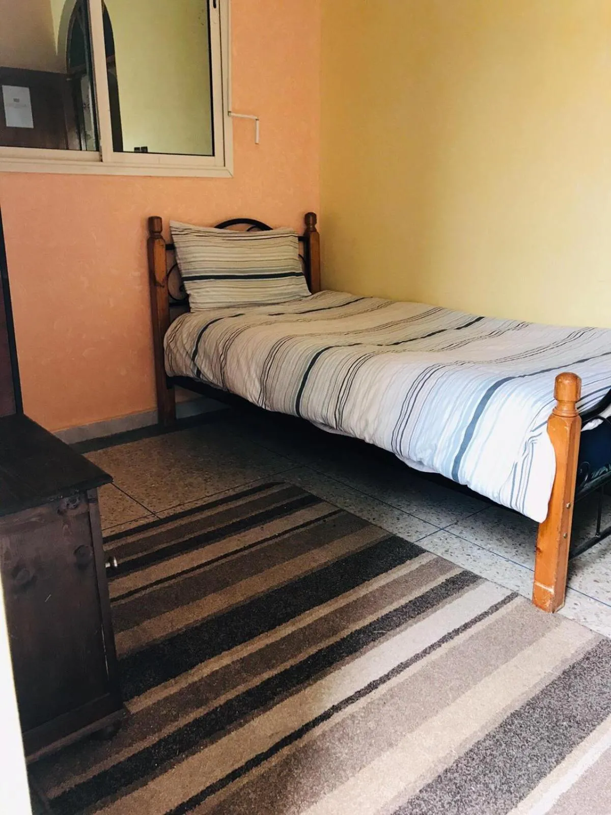 Bed in Elmenzah Apartments