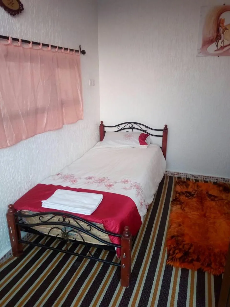 Bed in Elmenzah Apartments
