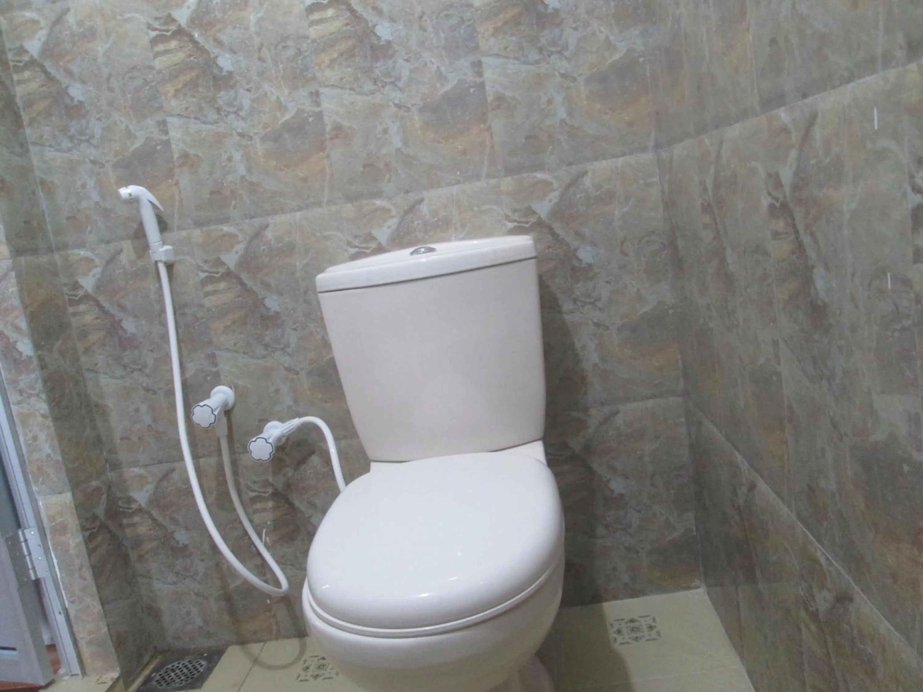 Bathroom in Thirumalai Park