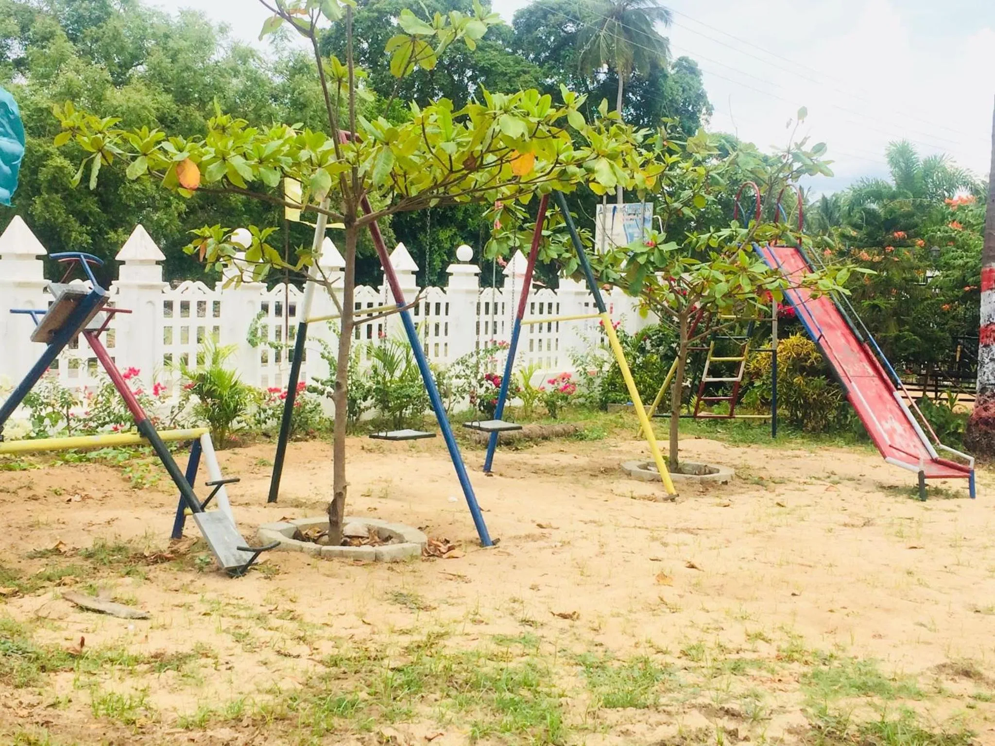 Entertainment in Thirumalai Park