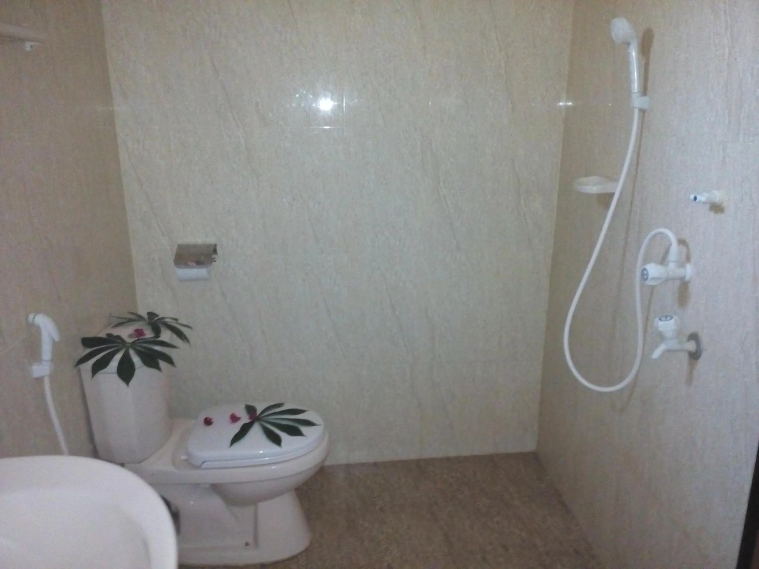 Bathroom in Thirumalai Park