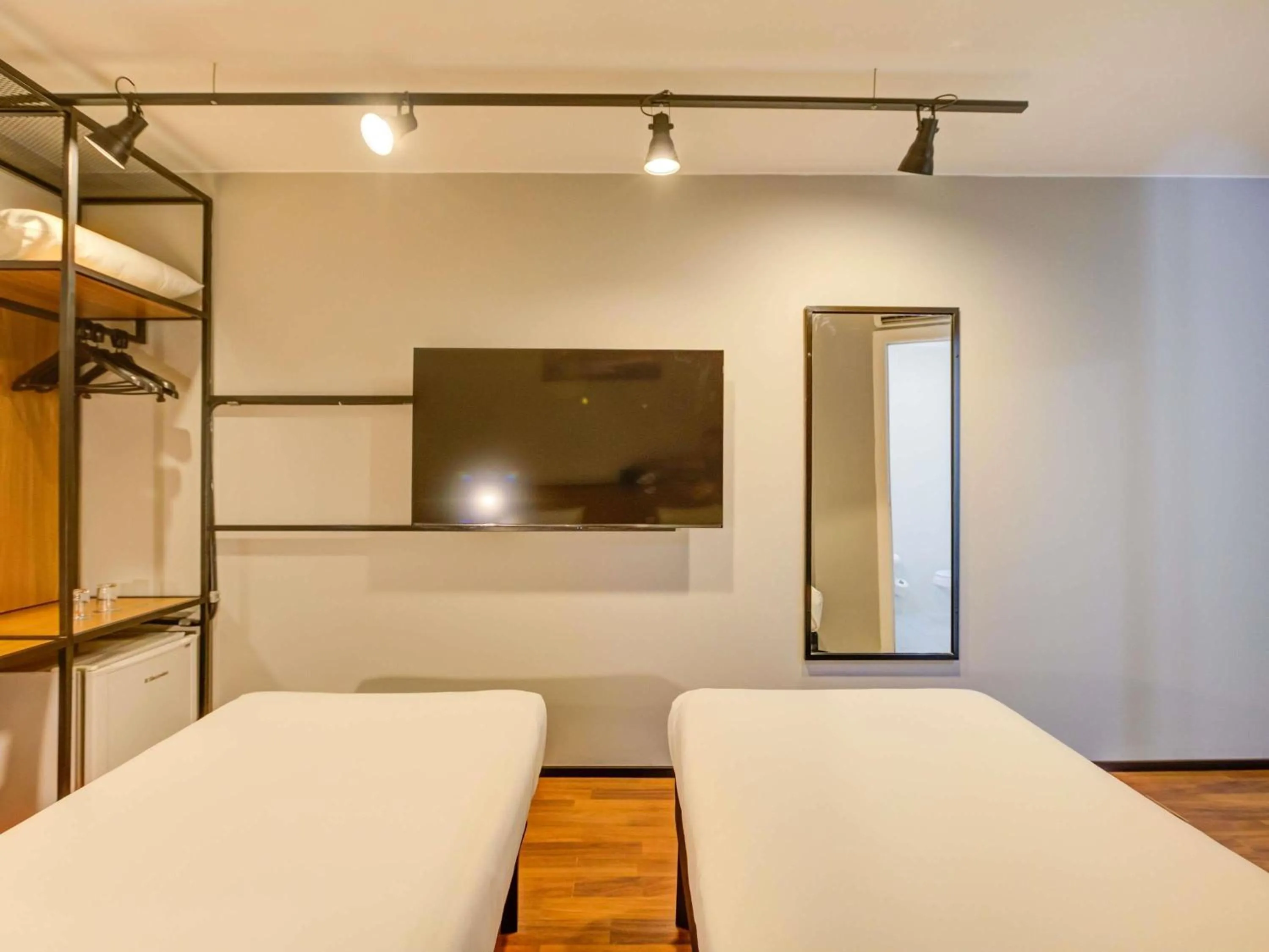 Bedroom, Bed in ibis Copacabana Posto 2