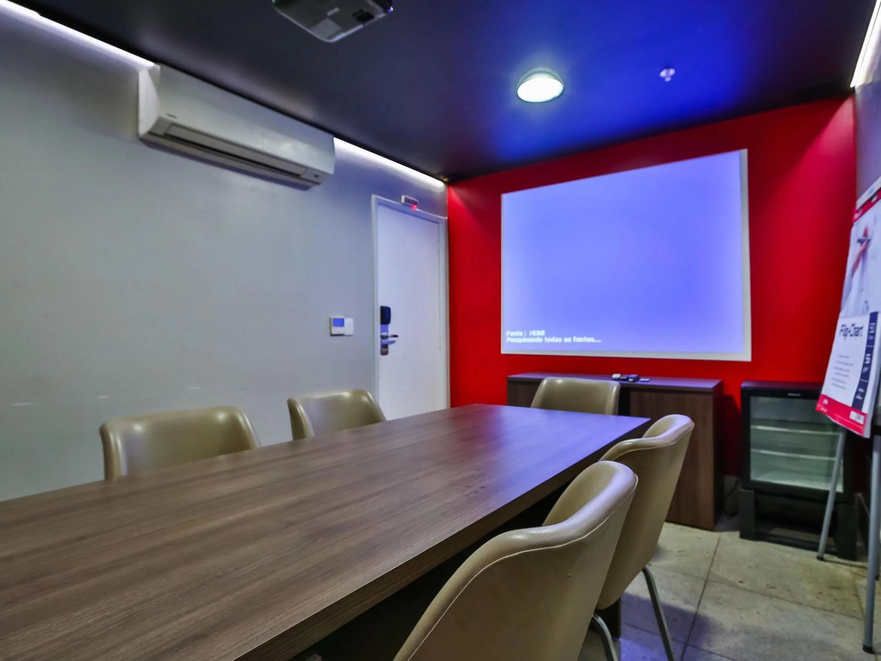 Meeting/conference room in ibis Copacabana Posto 2