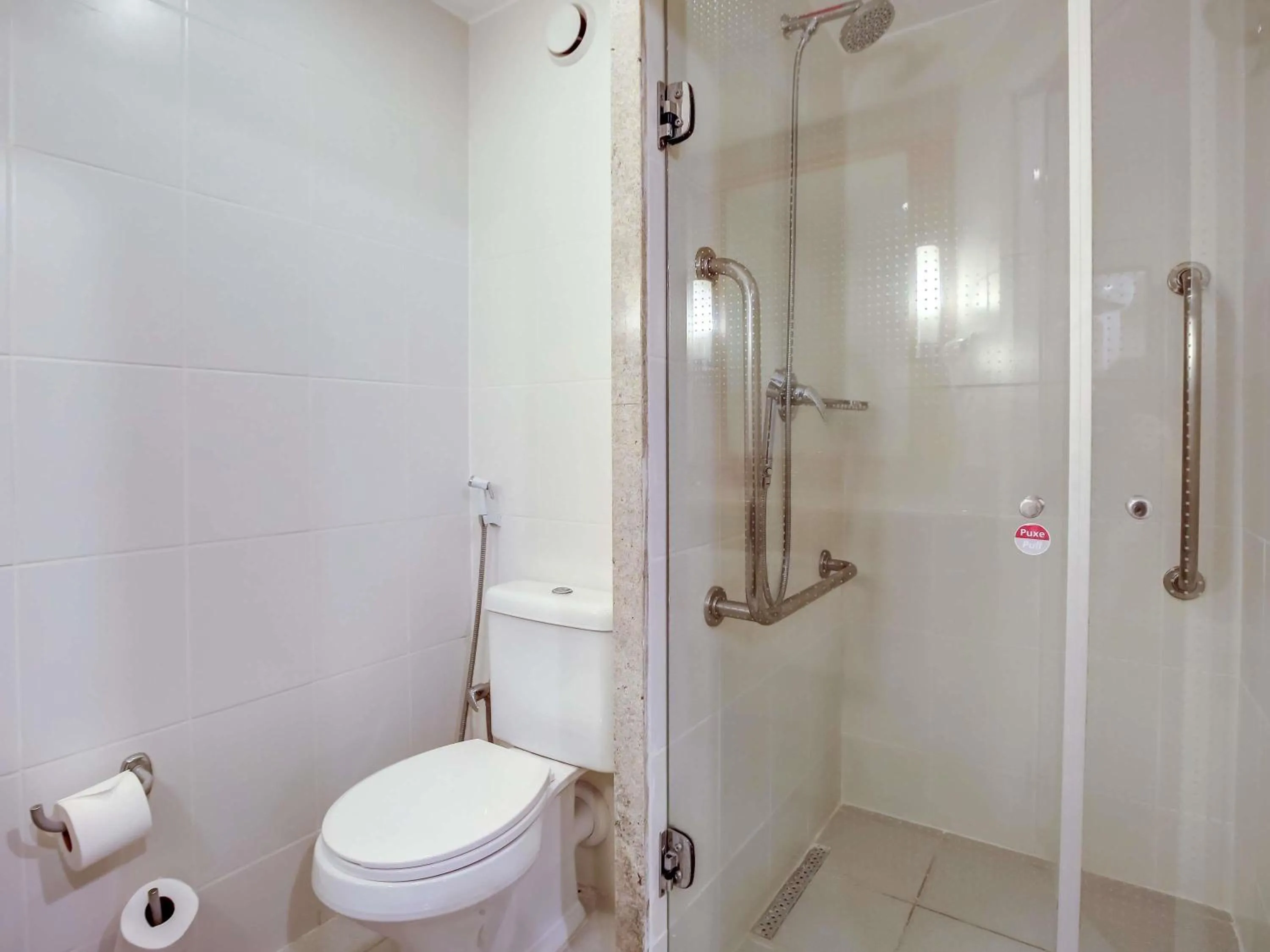 Bedroom in ibis Copacabana Posto 2