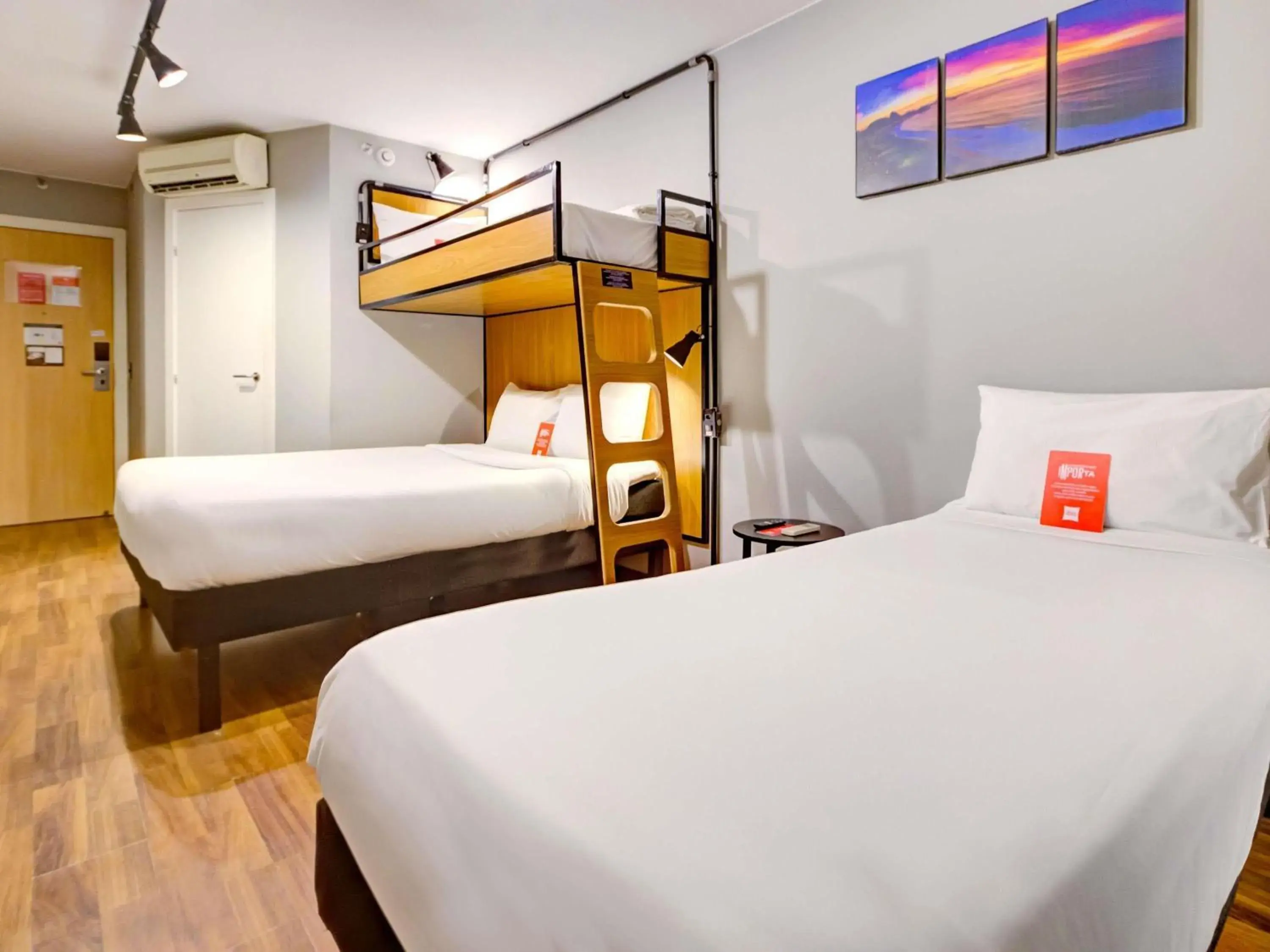 Bedroom, Bed in ibis Copacabana Posto 2 Bedroom, Bed in ibis Copacabana Posto 2