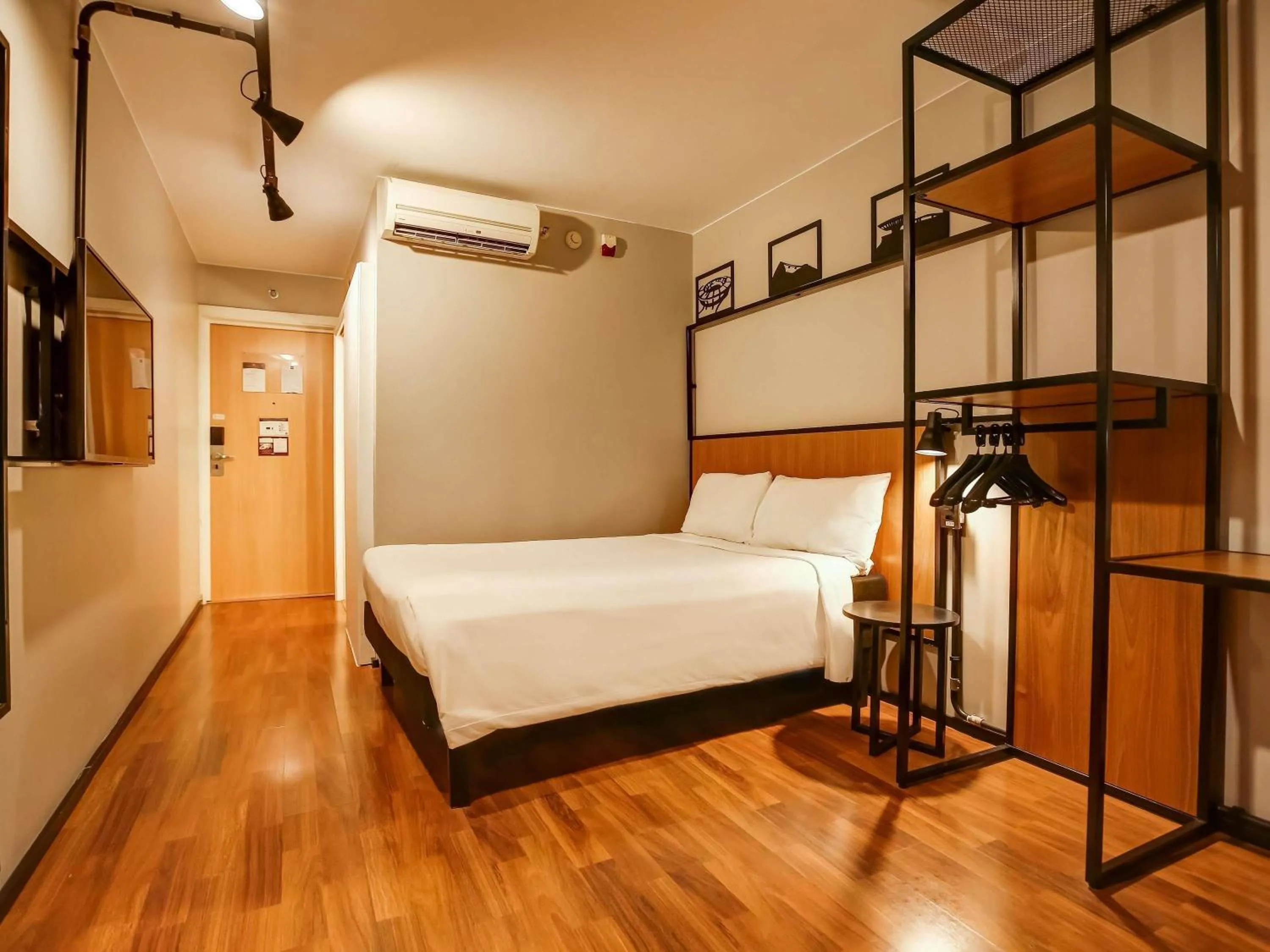 Bedroom, Bed in ibis Copacabana Posto 2