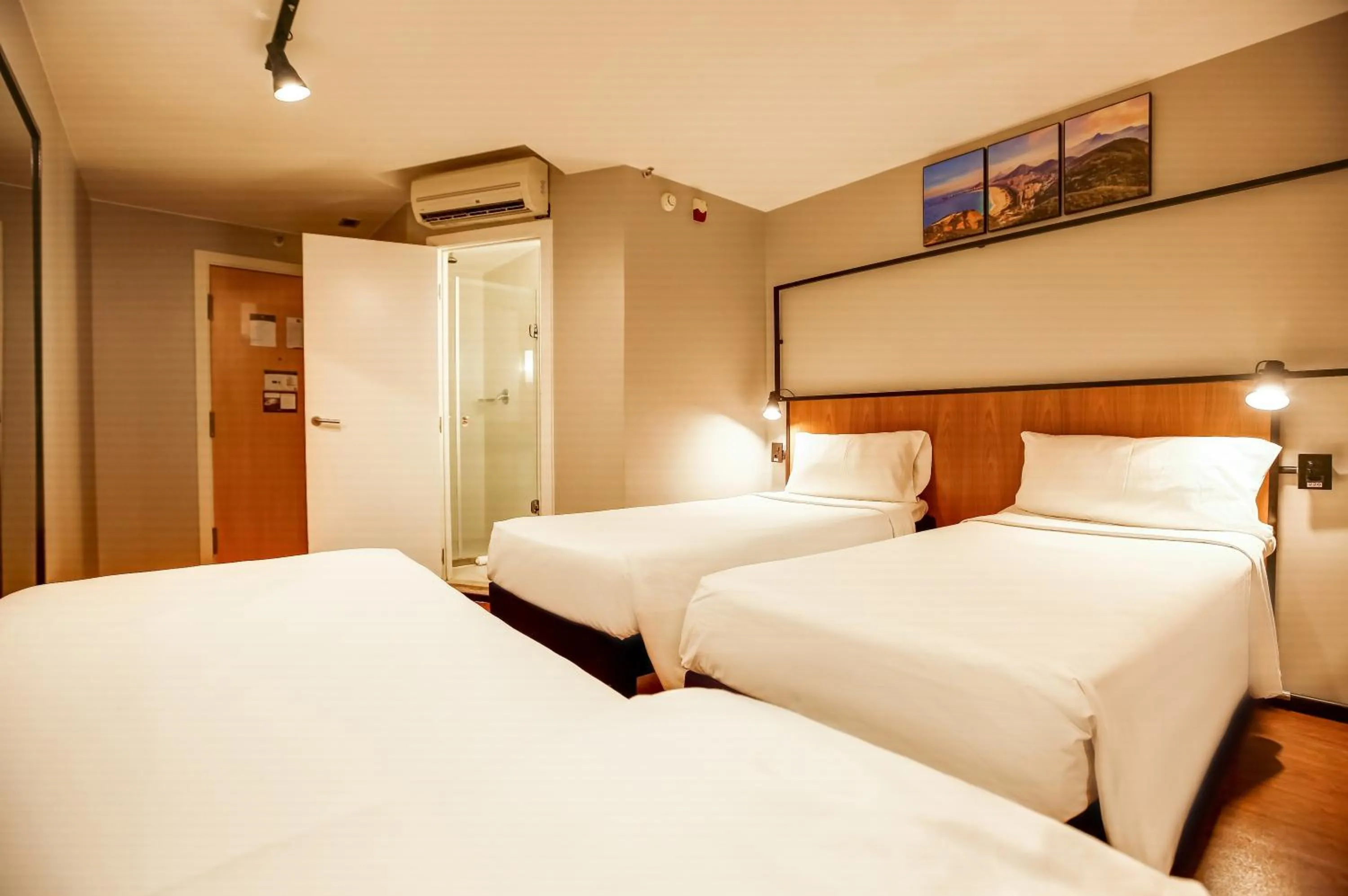 Bed in ibis Copacabana Posto 2