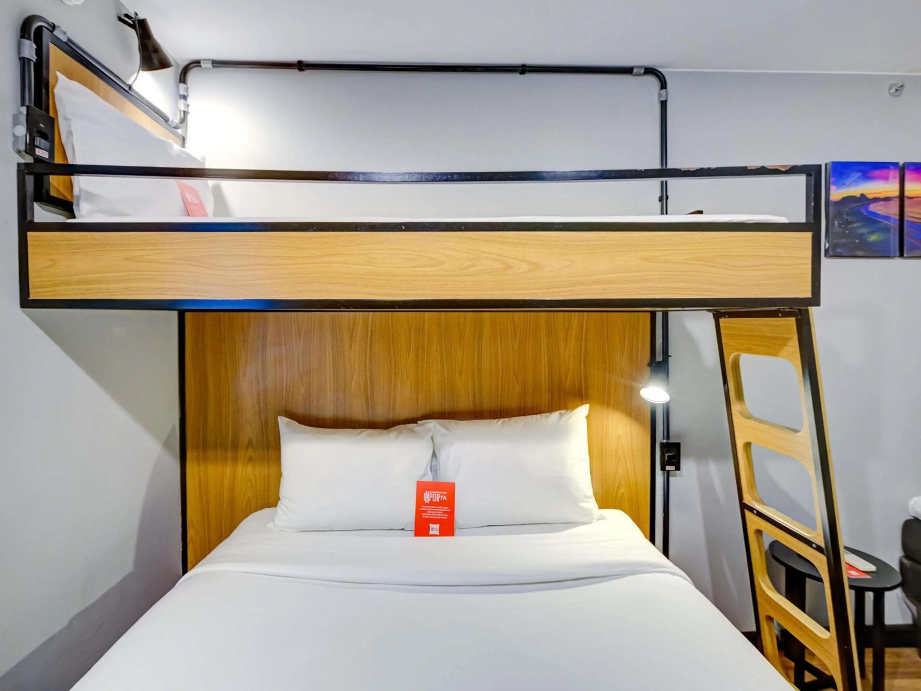 Bedroom, Bed in ibis Copacabana Posto 2