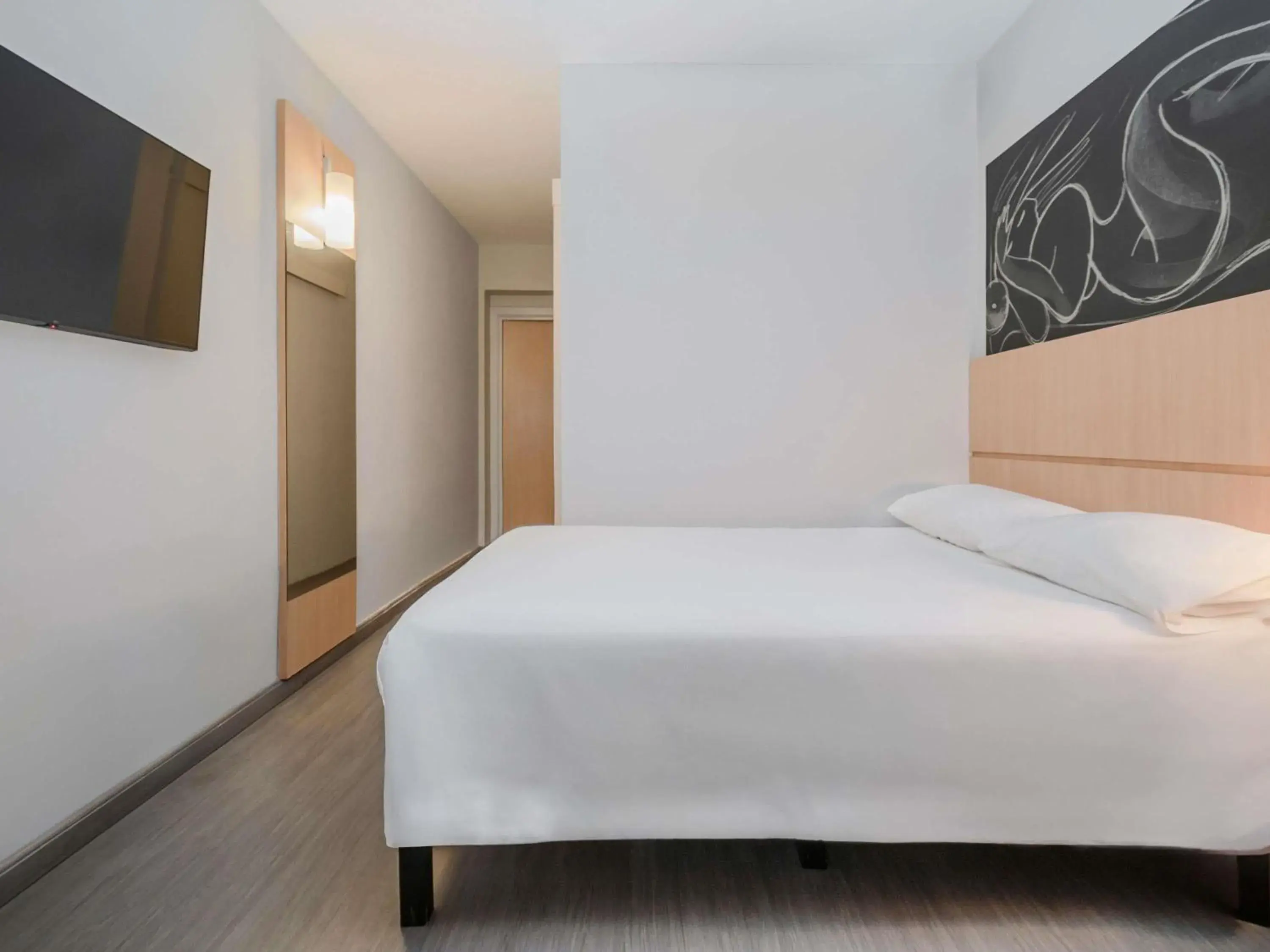 Bedroom, Bed in Ibis Foz do Iguaçu Bedroom, Bed in Ibis Foz do Iguaçu