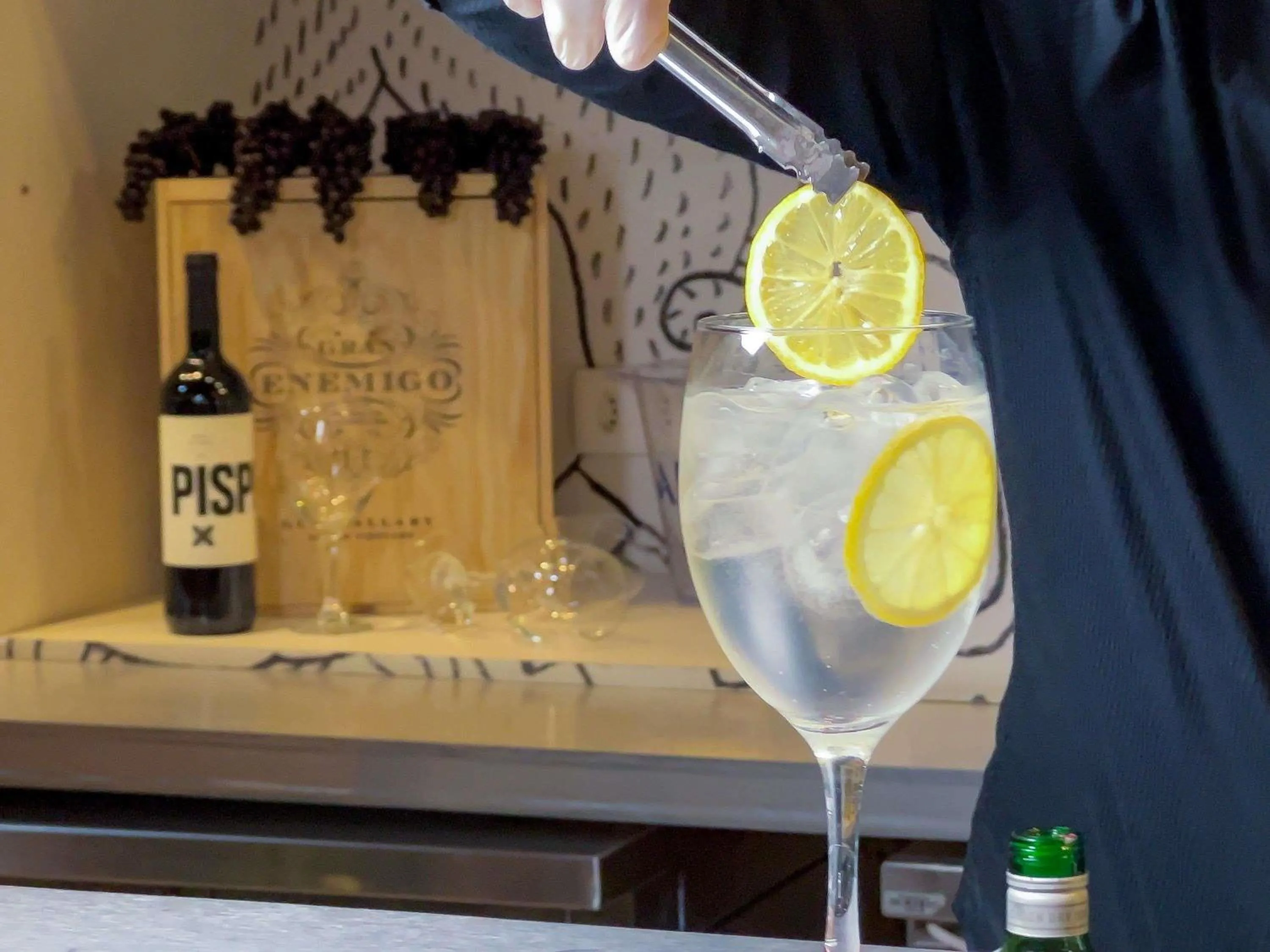 Lounge or bar in Ibis Foz do Iguaçu