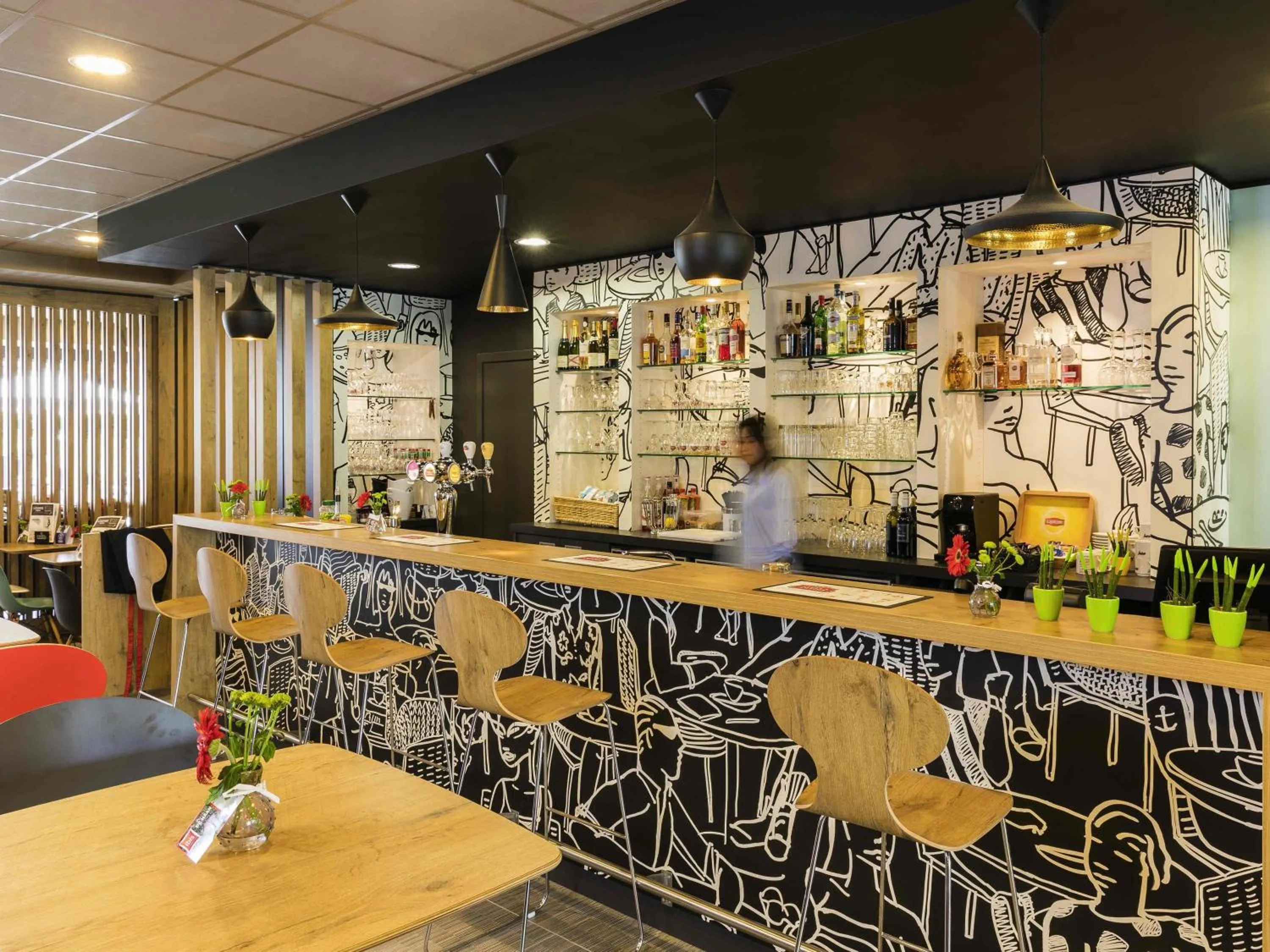 Lounge or bar in ibis De Haan