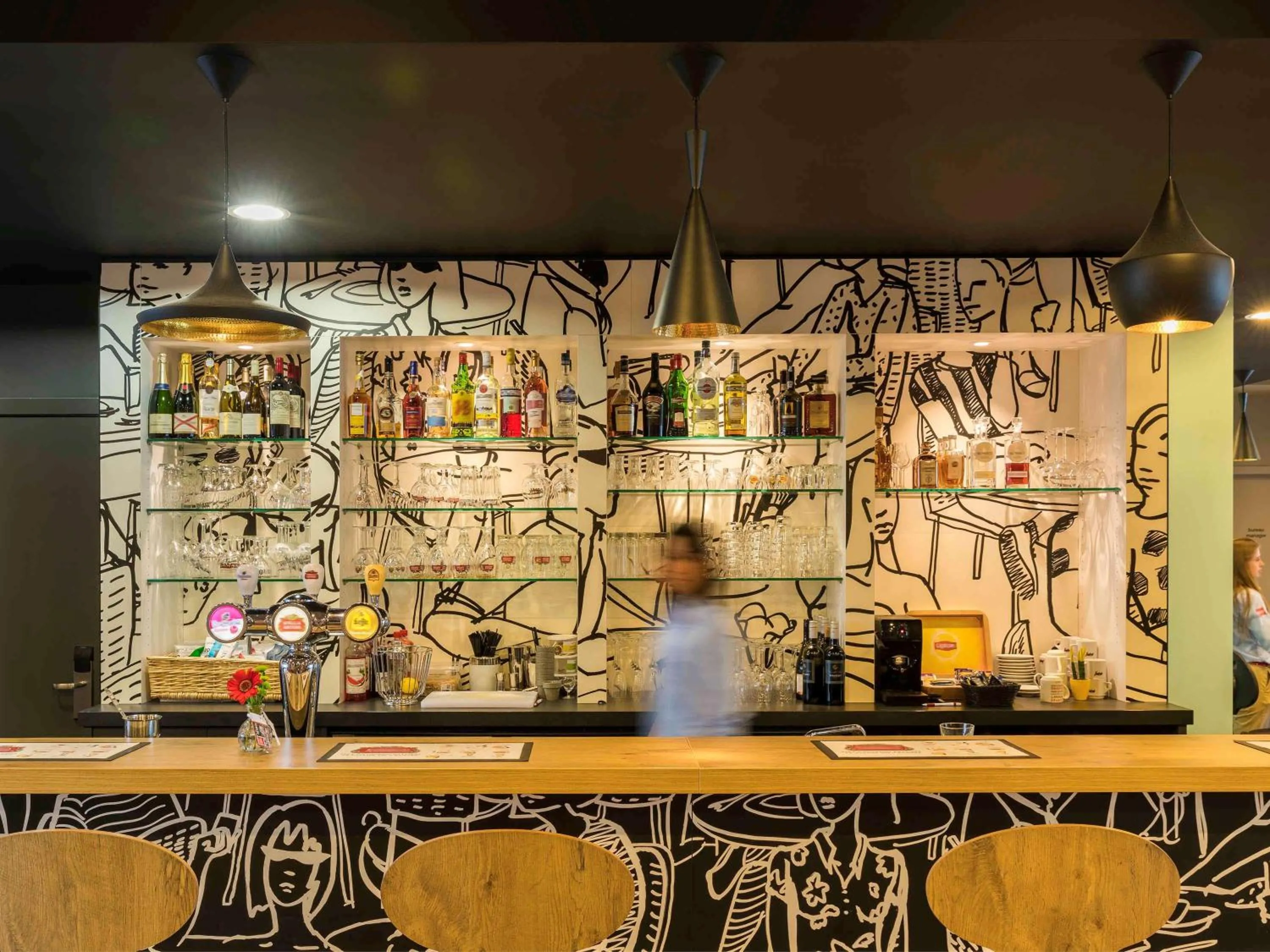 Lounge or bar in ibis De Haan