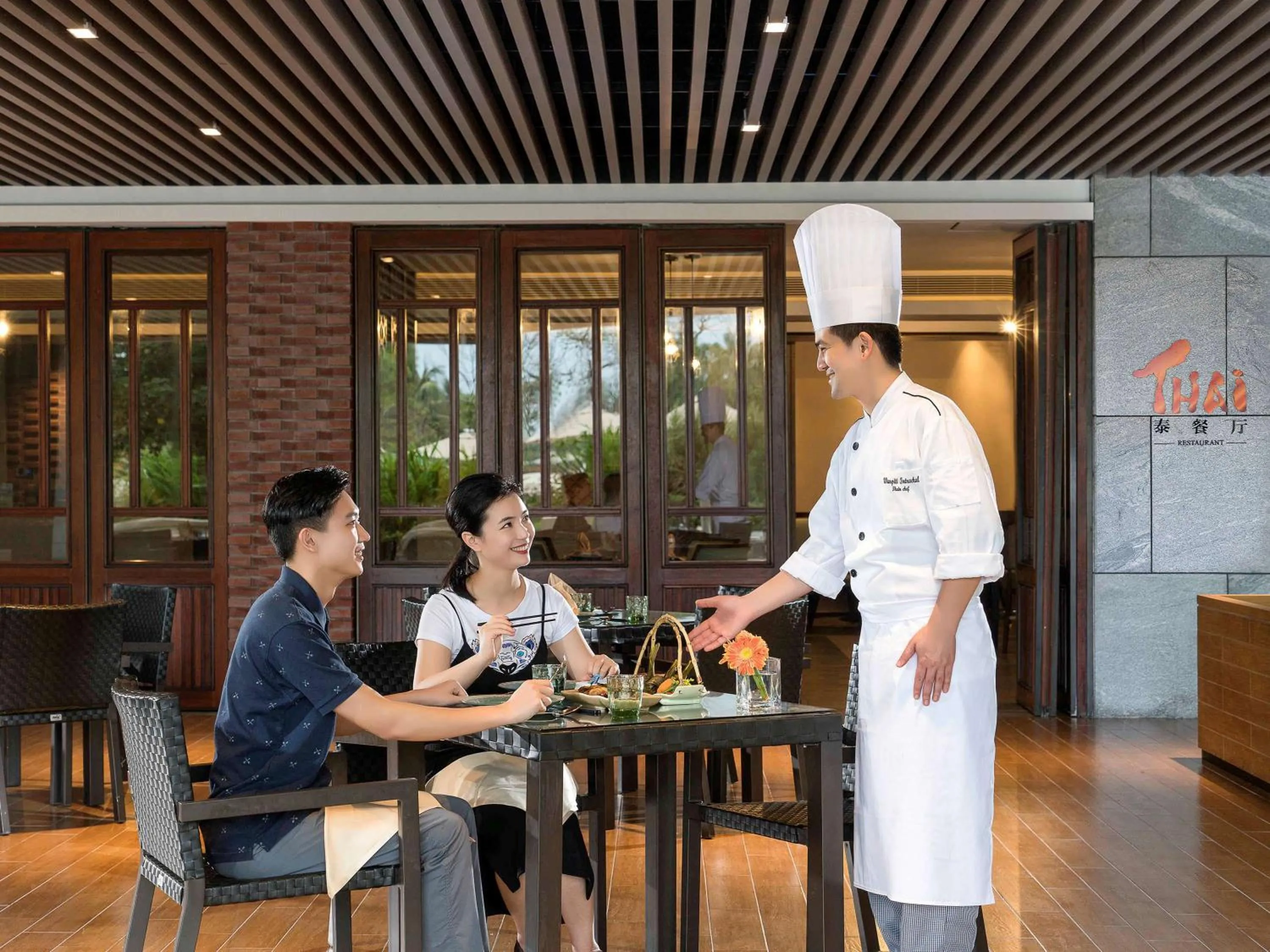 Restaurant/places to eat in Sofitel Sanya Leeman Resort