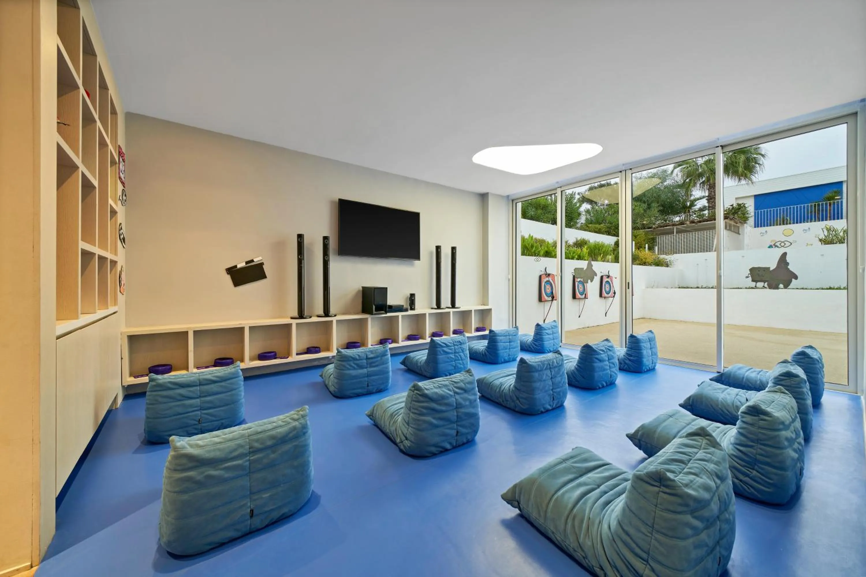 Communal lounge/ TV room in Sofitel Tamuda Bay Beach And Spa