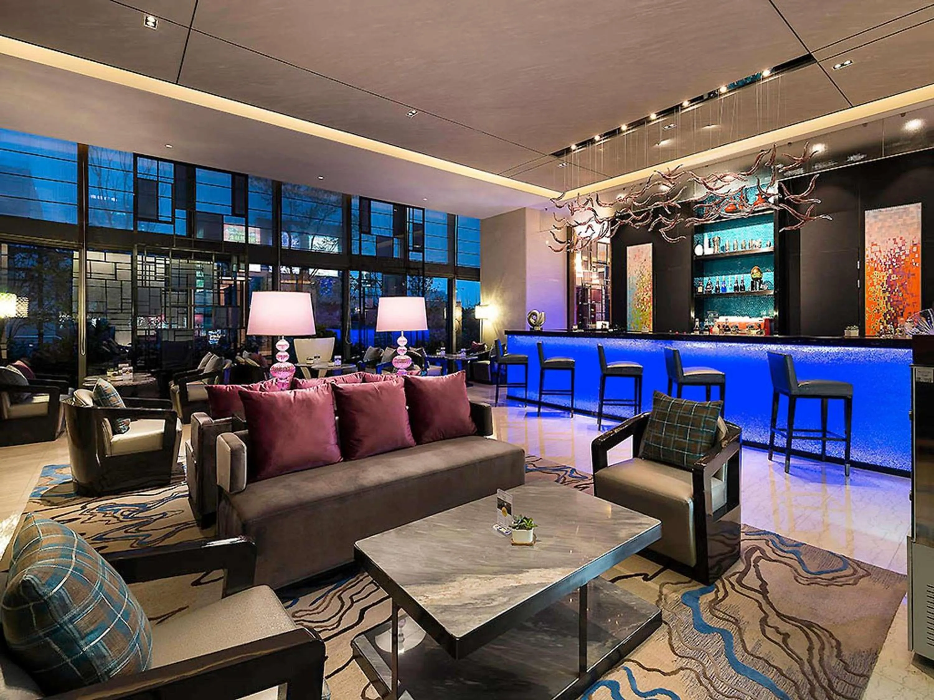 Lounge or bar in Novotel Ningbo East