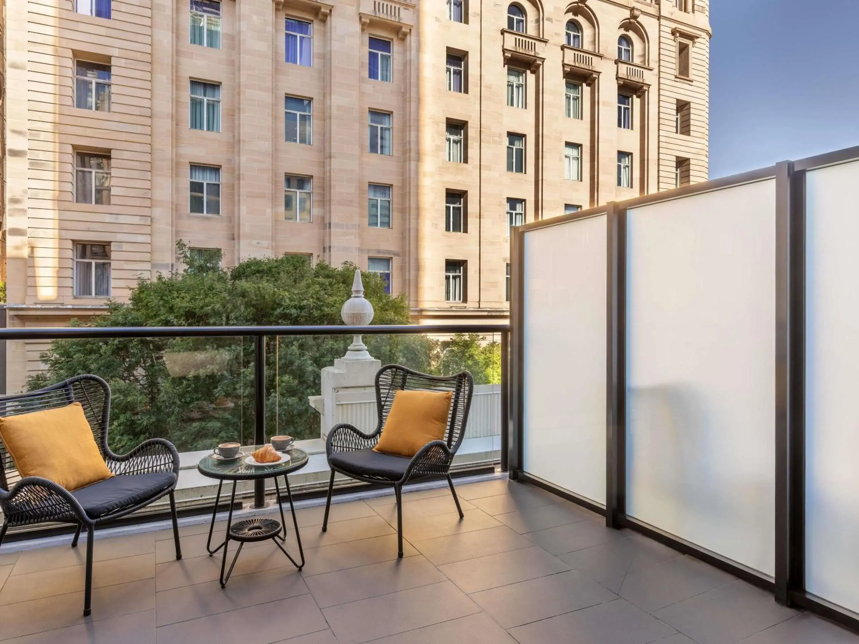 Bedroom in ibis Styles Brisbane Elizabeth Street Bedroom in ibis Styles Brisbane Elizabeth Street