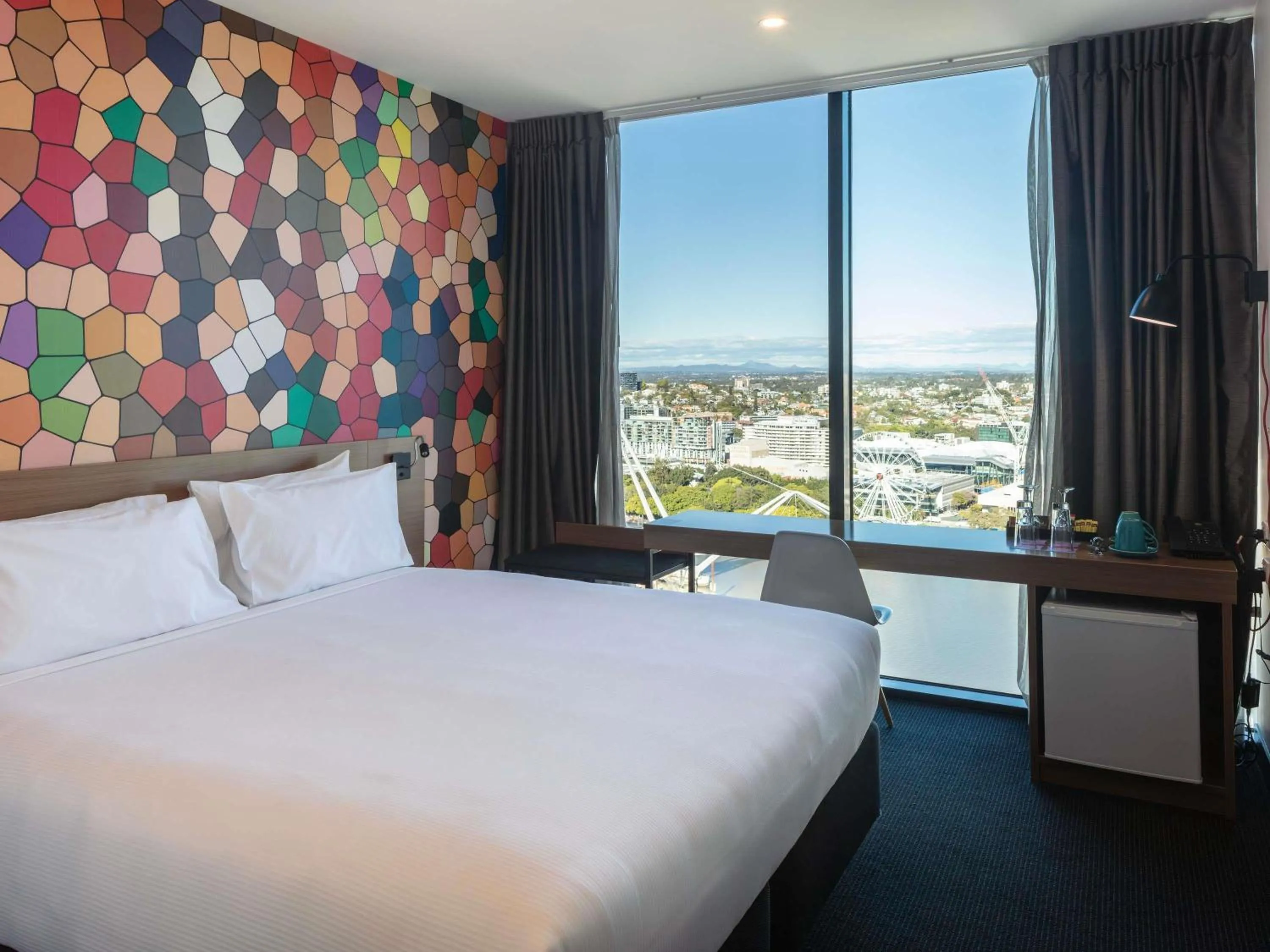 Bedroom, Bed in ibis Styles Brisbane Elizabeth Street