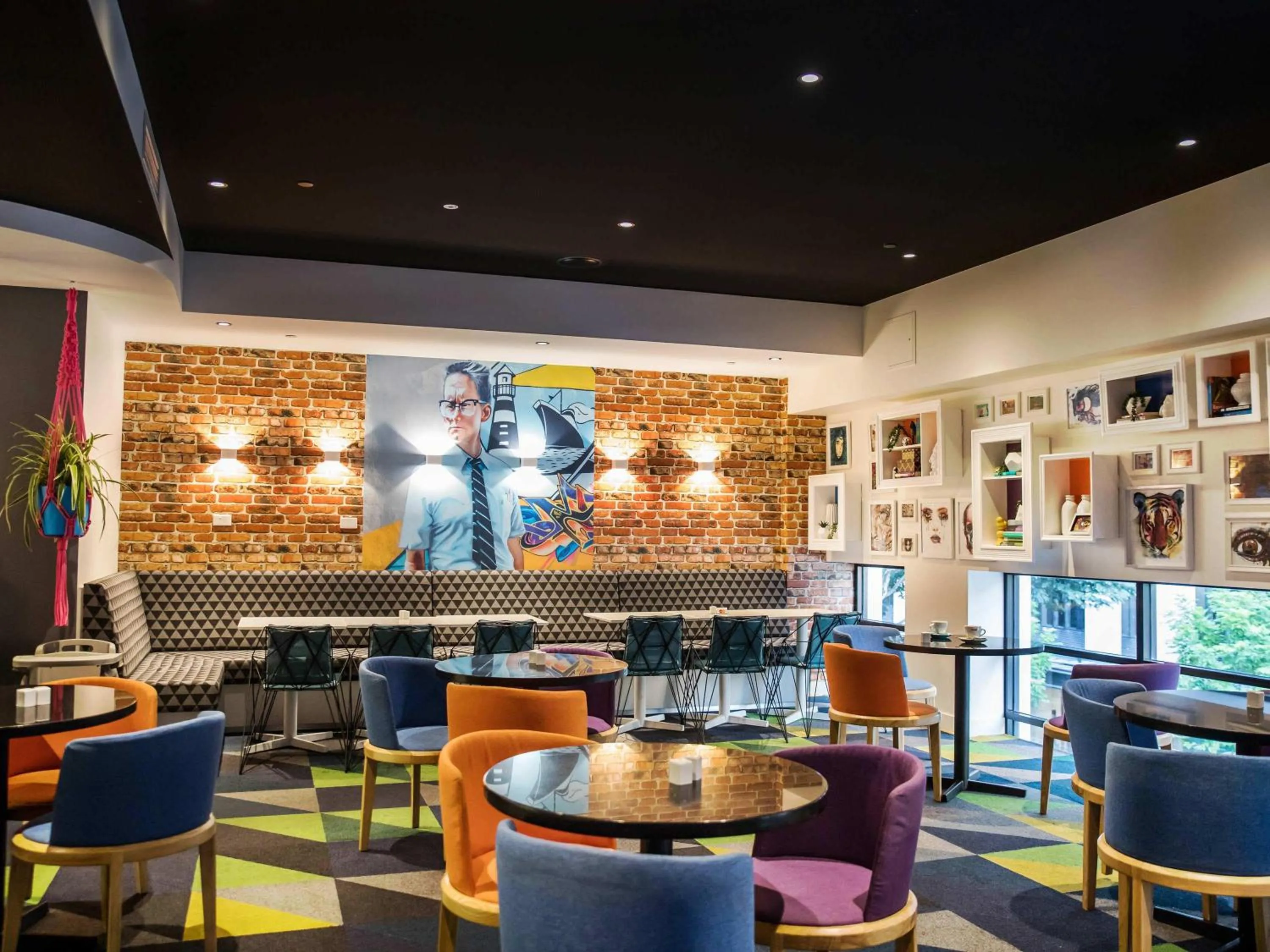 Lounge or bar in ibis Styles Brisbane Elizabeth Street