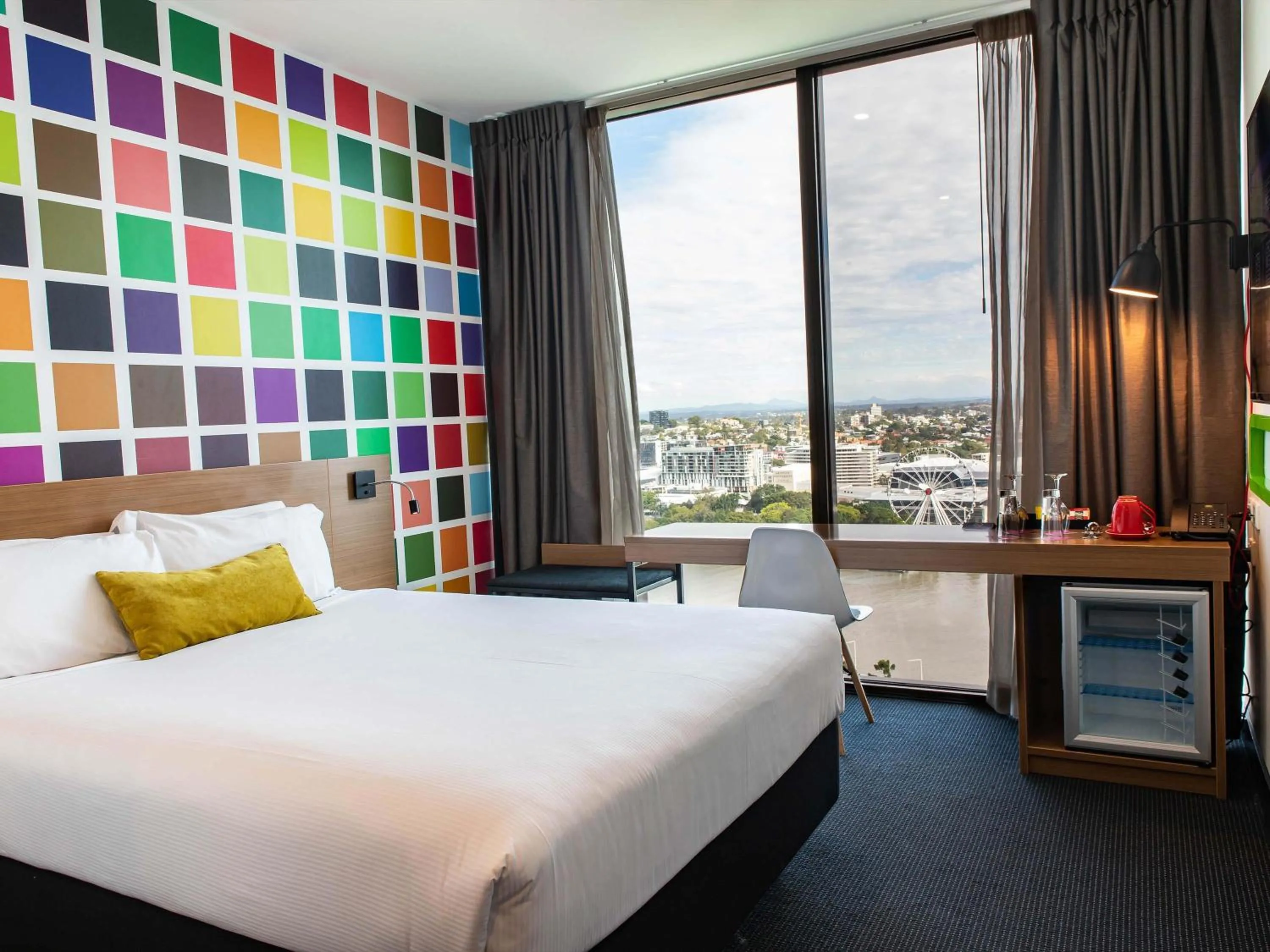 Bedroom, Bed in ibis Styles Brisbane Elizabeth Street
