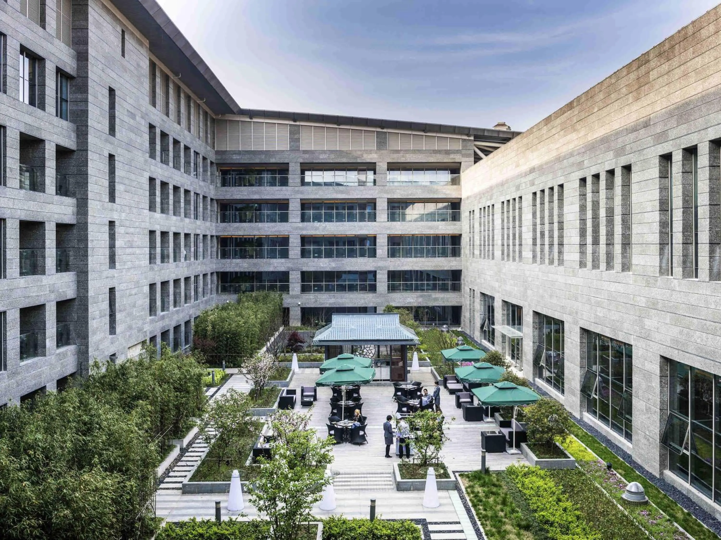 Restaurant/places to eat in NOVOTEL Jinji Lake Suzhou SIP