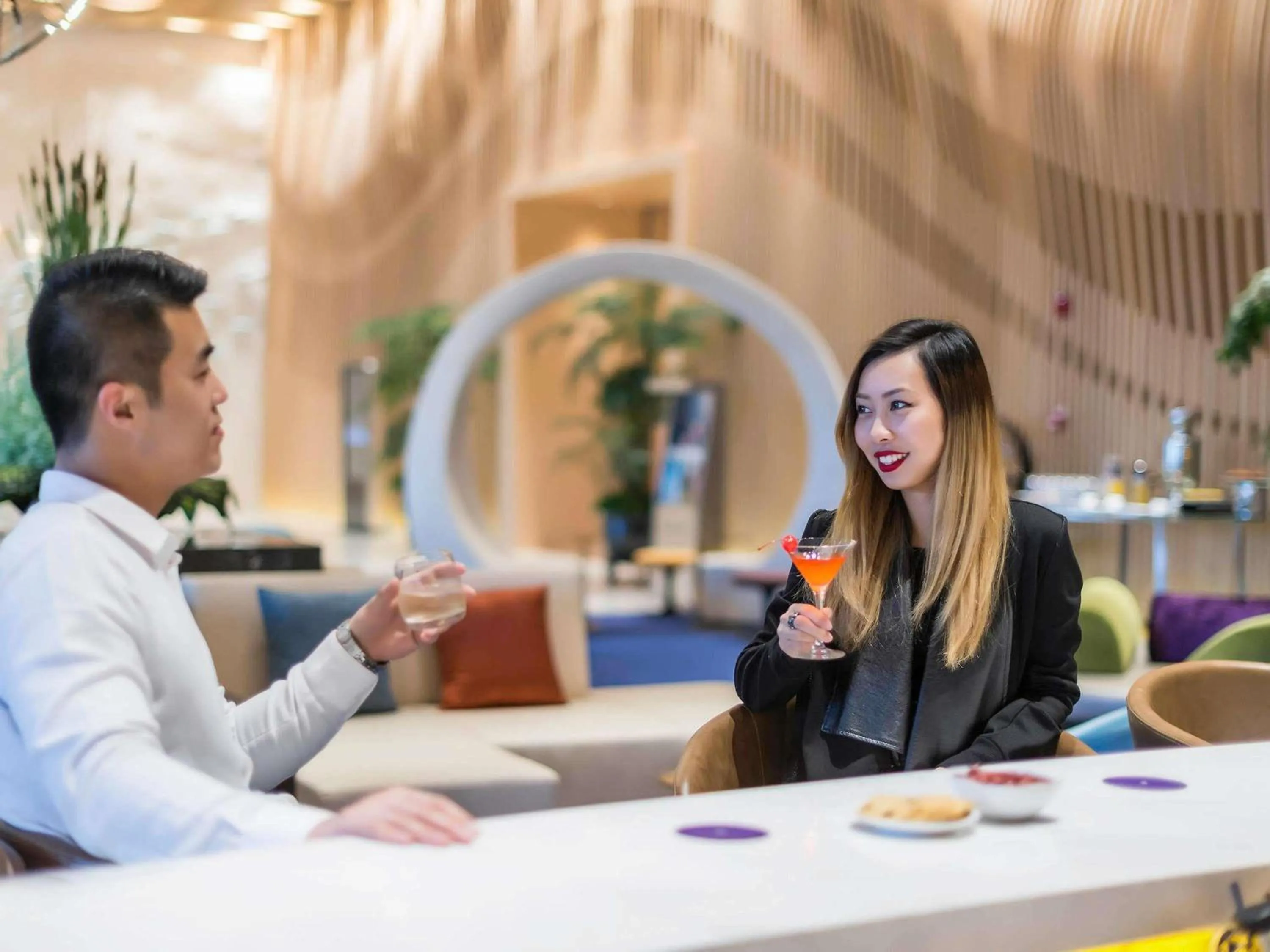 Lounge or bar in NOVOTEL Jinji Lake Suzhou SIP